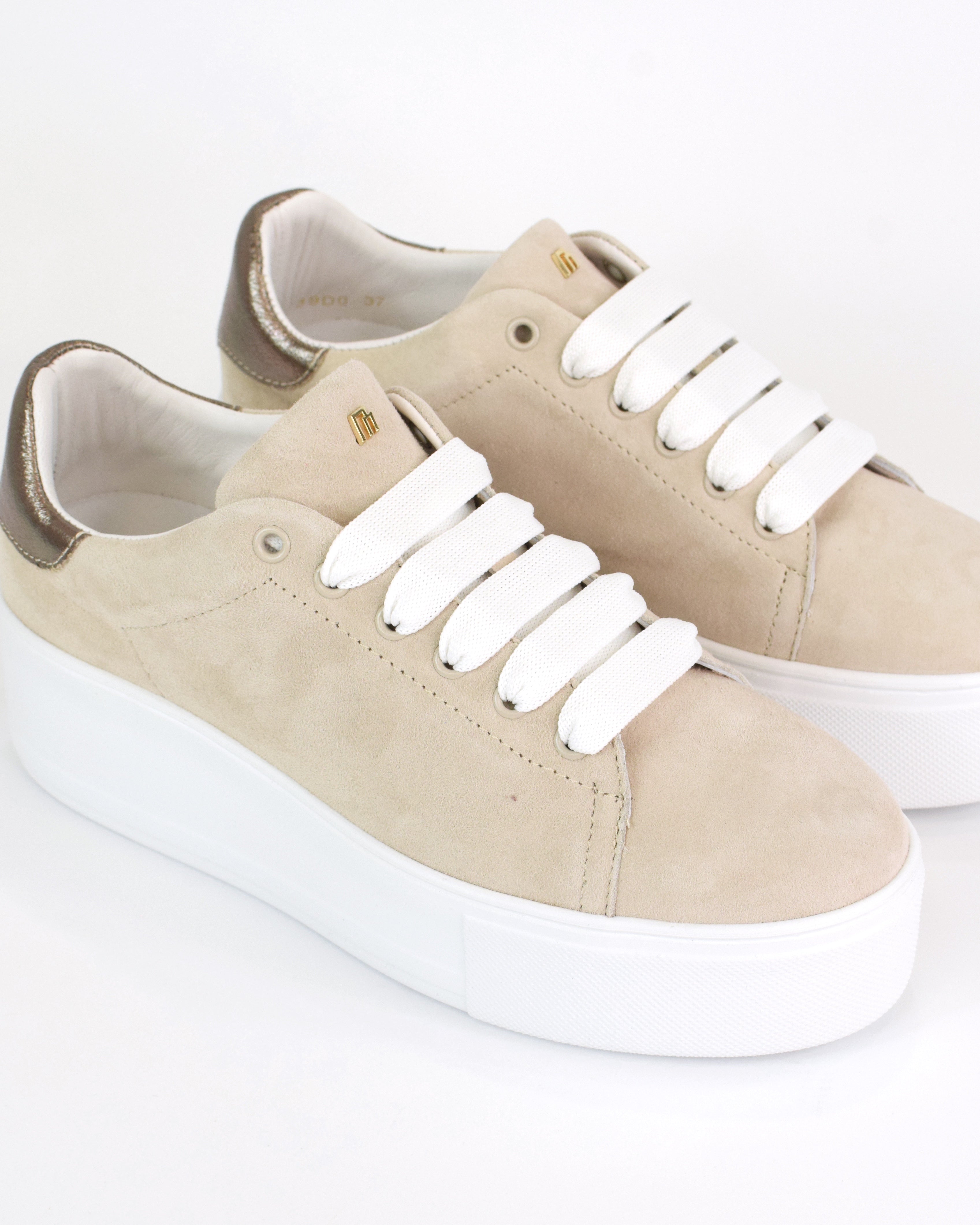Sneaker Platform in Suede