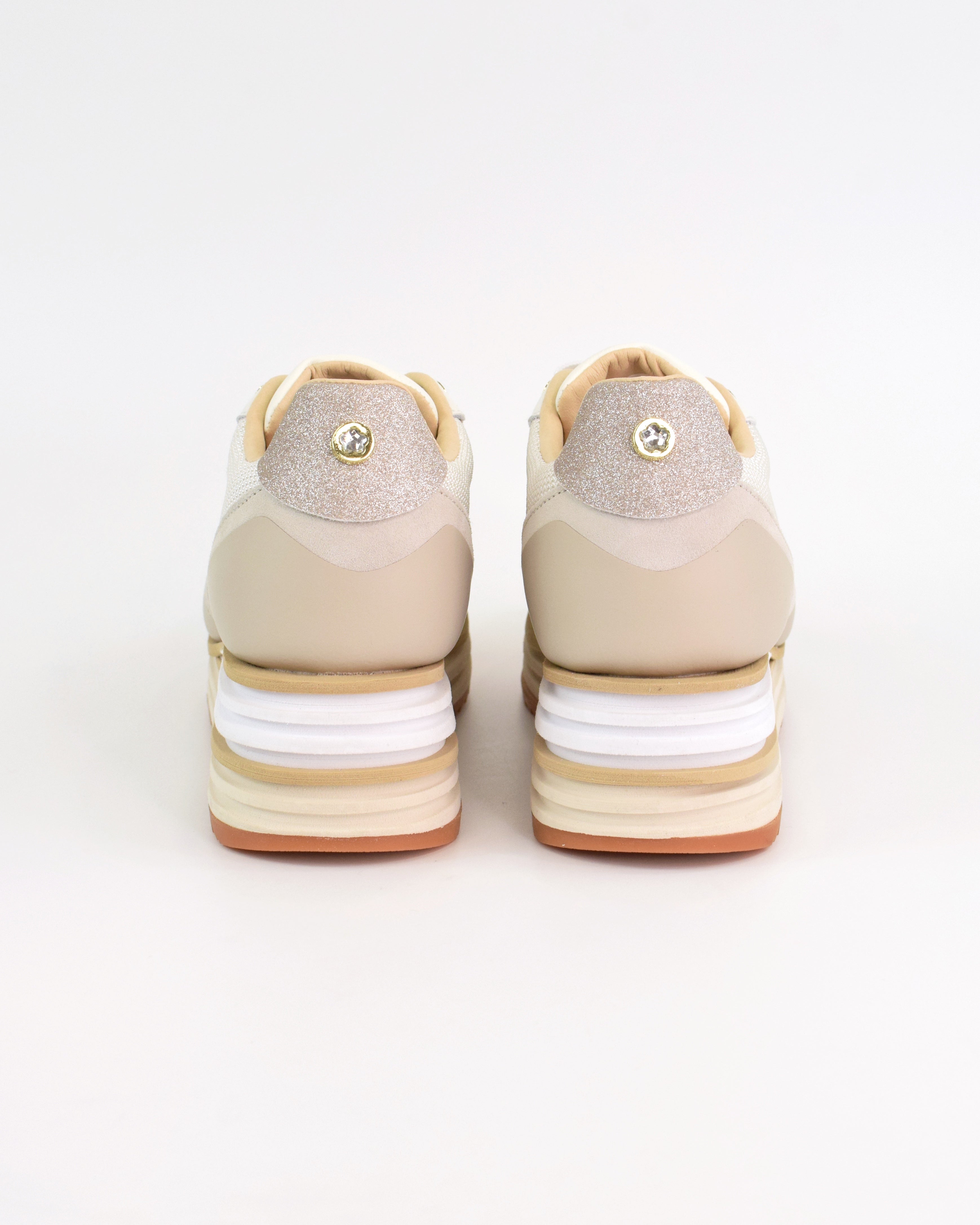 Sneaker in pelle e tessuto tecnico con zeppa e platform Laura