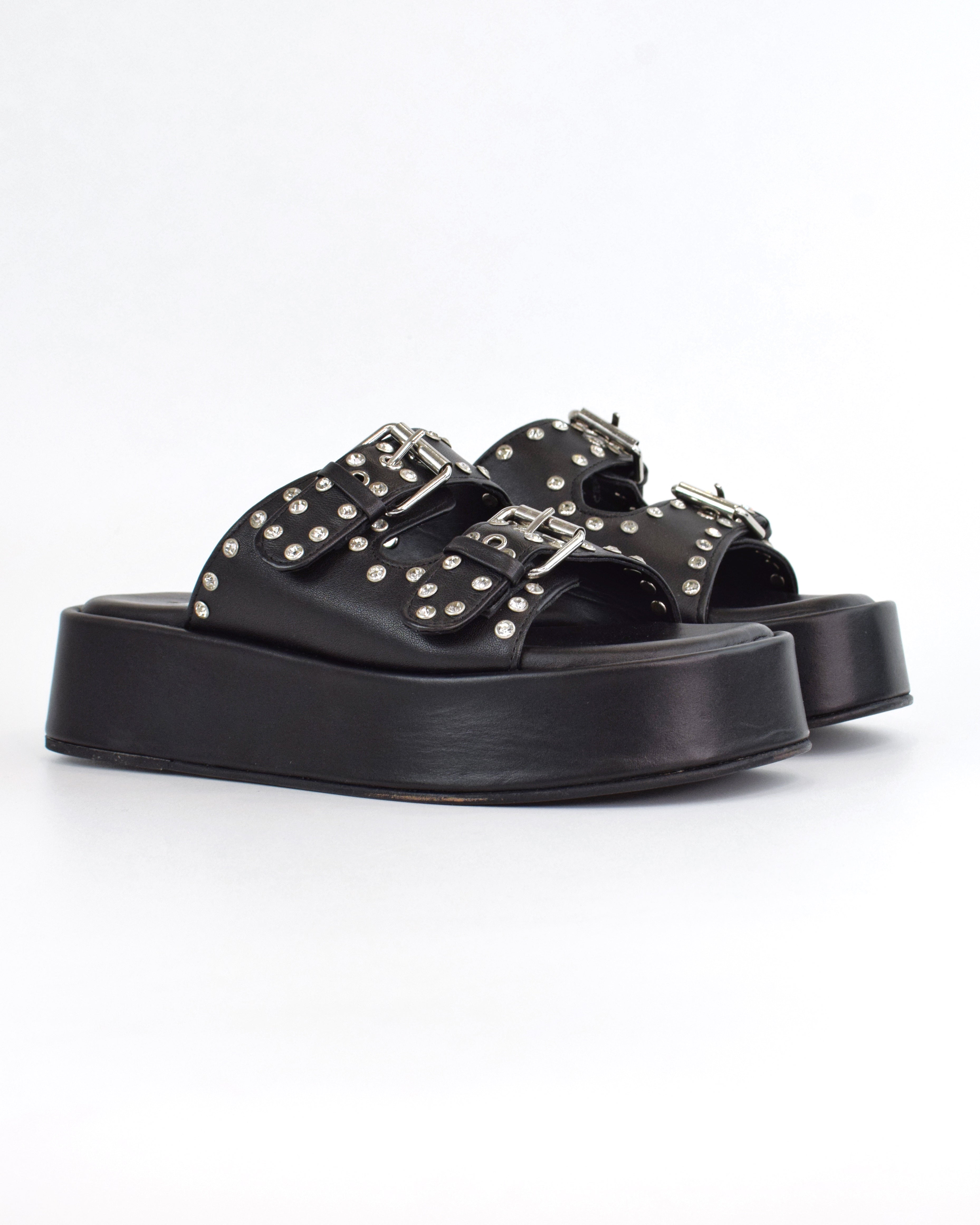 Ciabatta platform con fibbie gioiello
