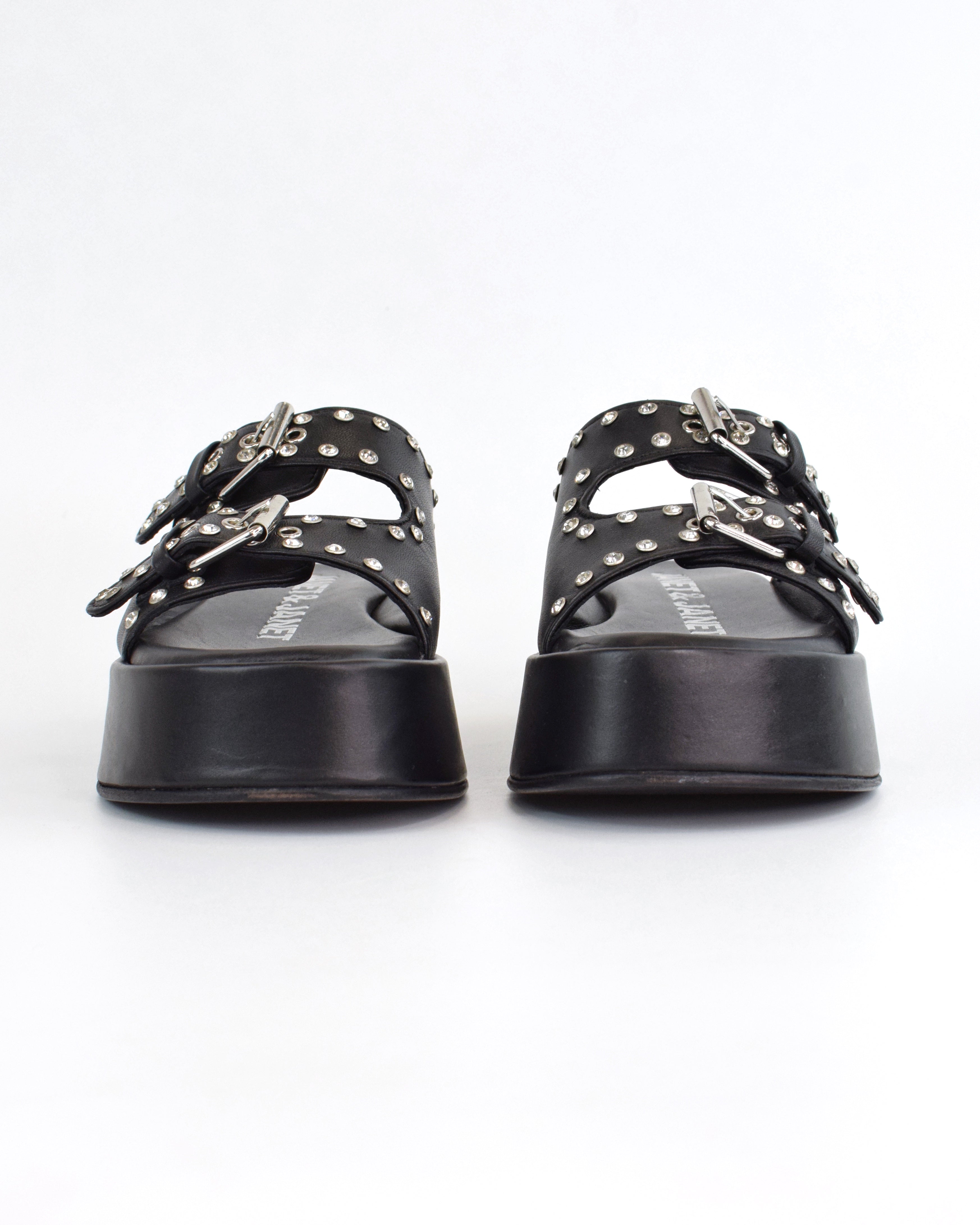 Ciabatta platform con fibbie gioiello