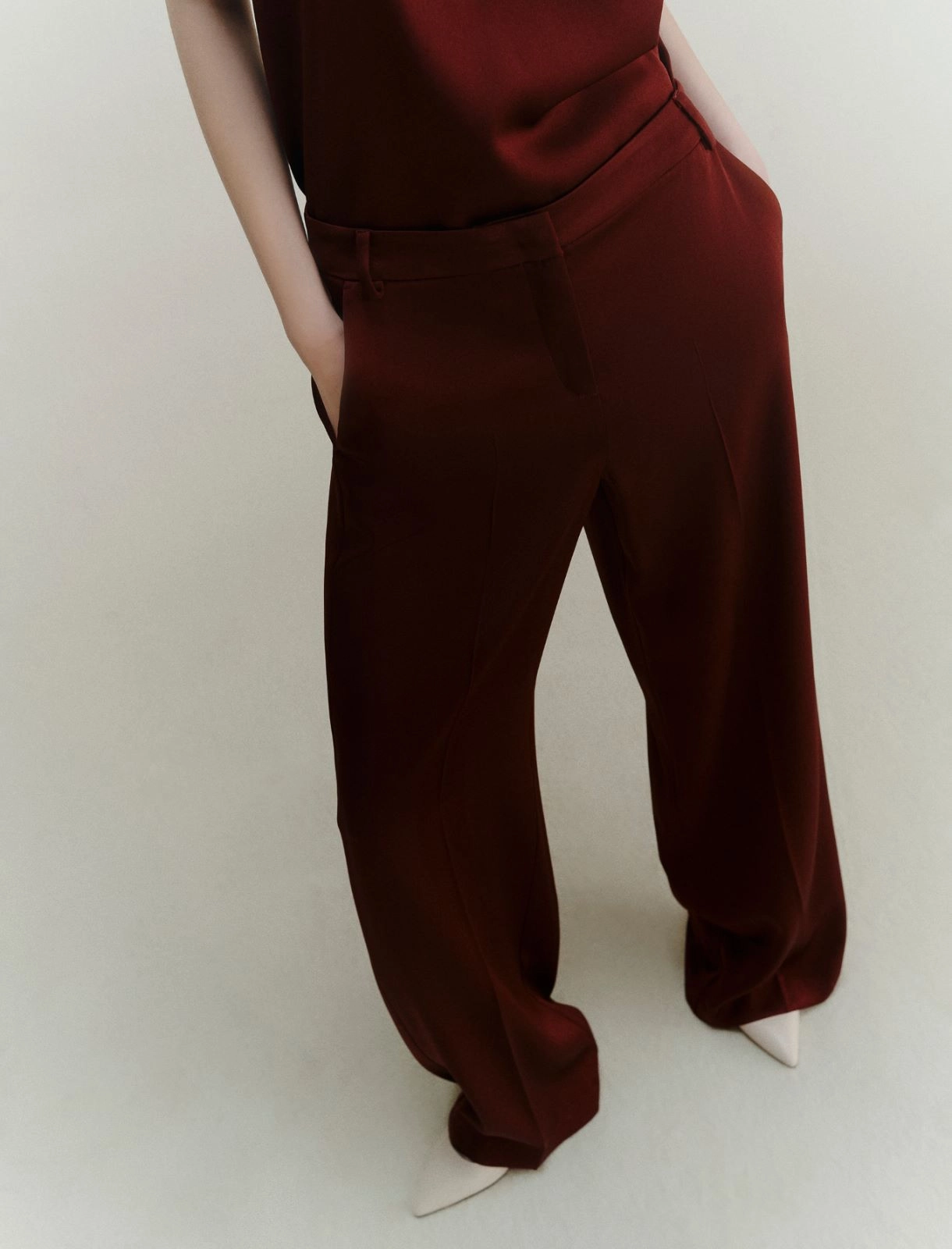 Pantalone in satin Wolf