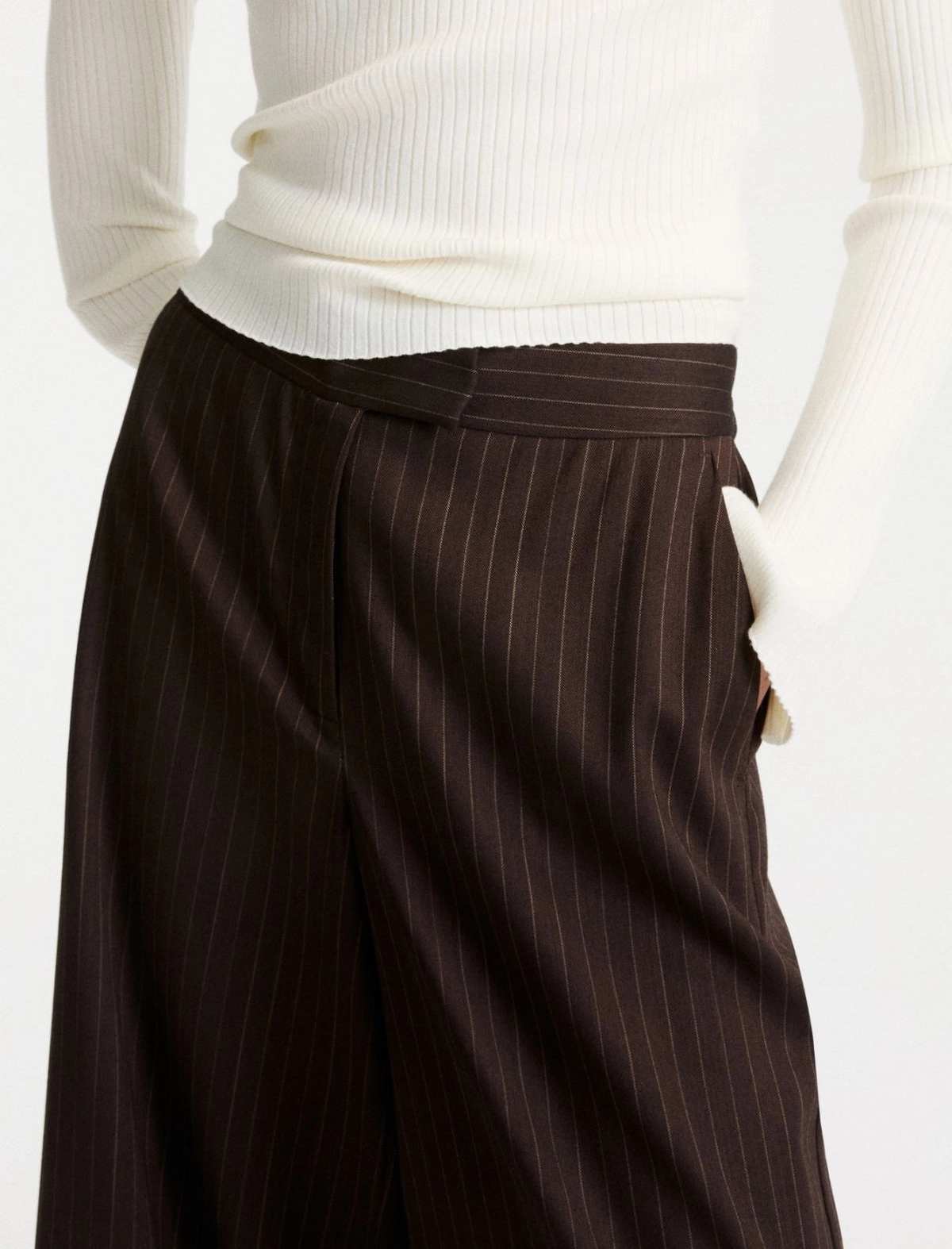 Pantalone fluido in saglia effetto resca Mllmaggio