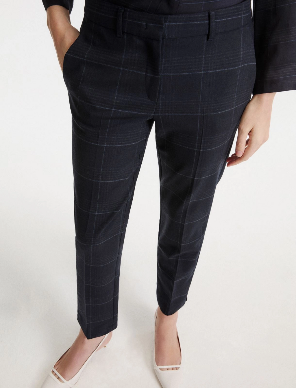 Pantalone stretch con spacchetti Mllesordio