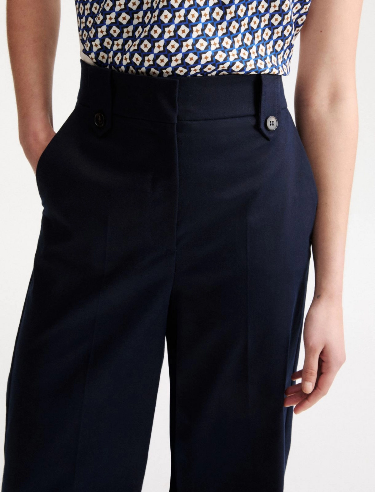 Pantalone dritto con piega Mllgiambo