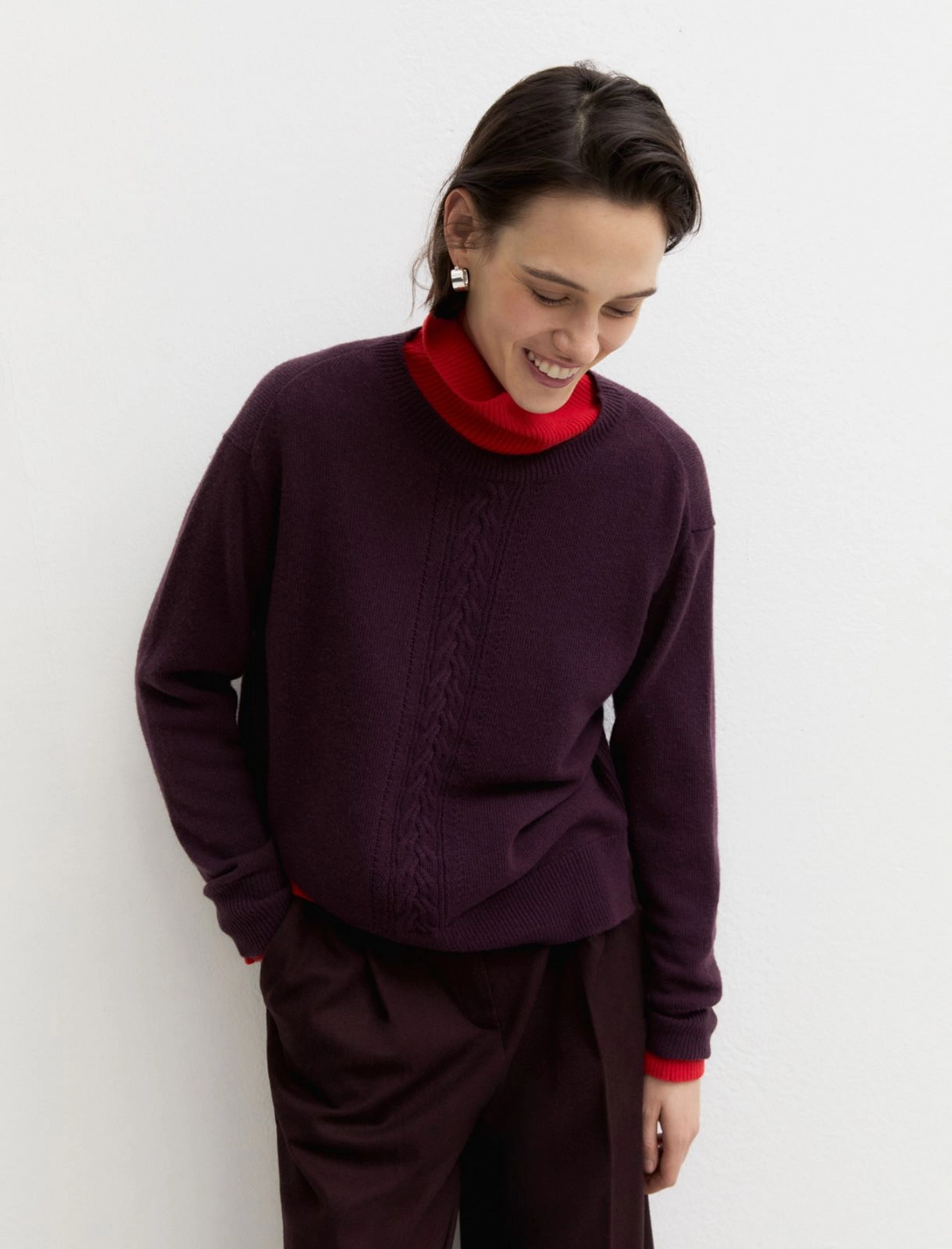 Maglia in lana merinos con motivo a treccia Emmpadana