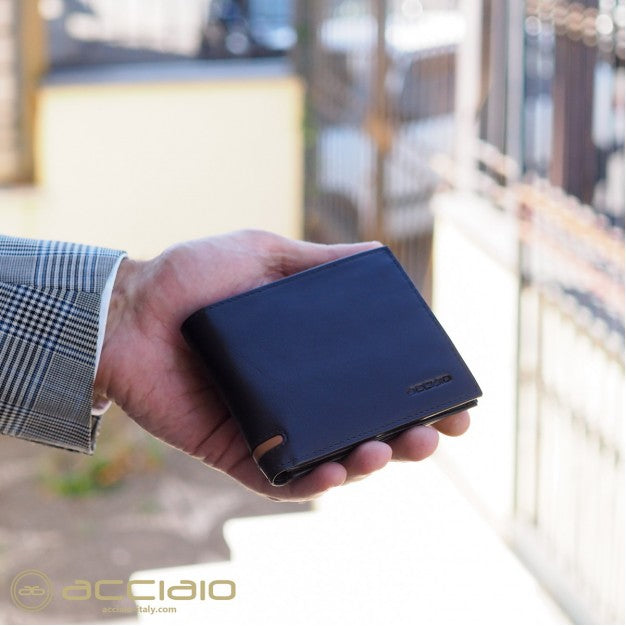 Portafoglio piccolo in pelle