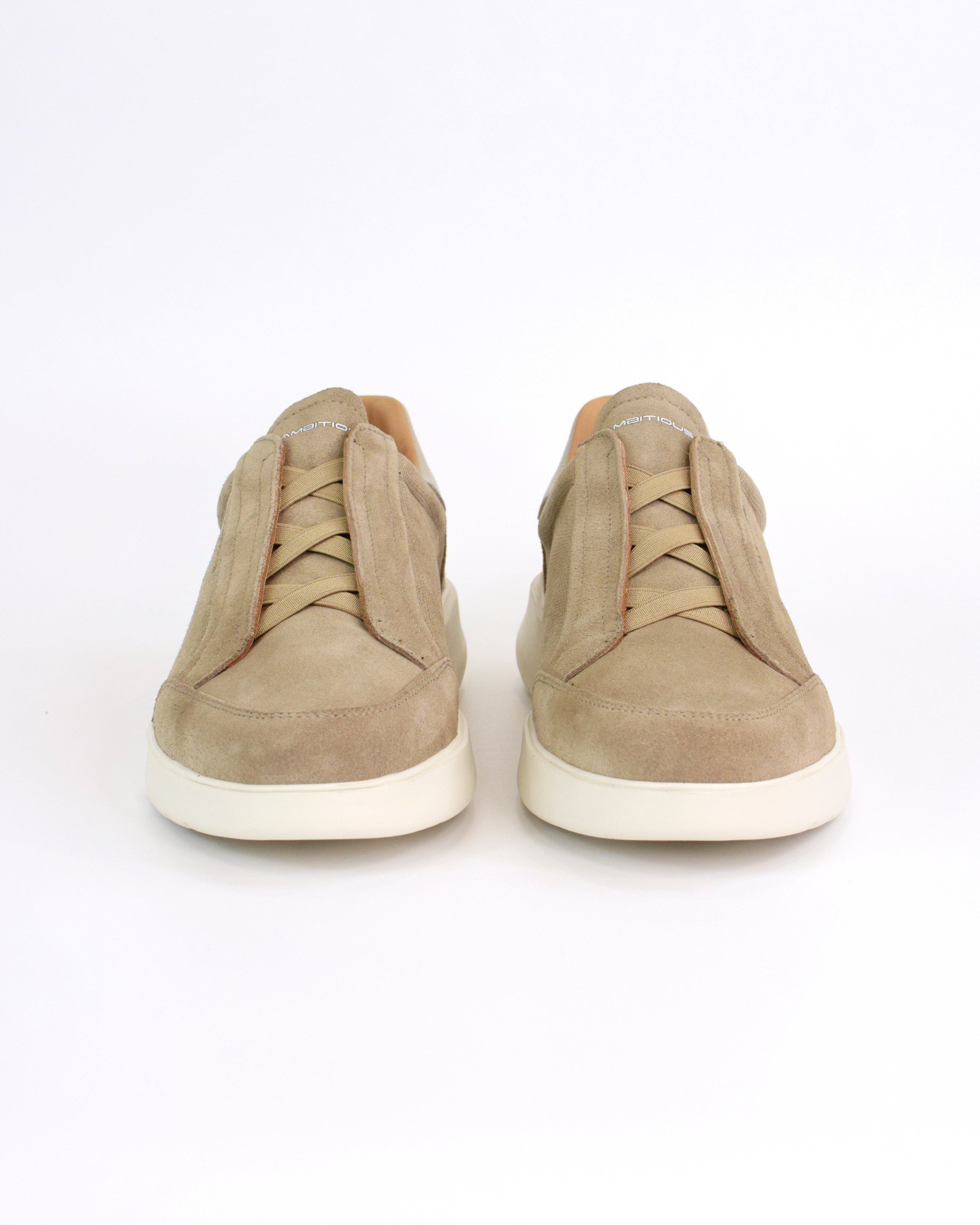 Sneaker Hover