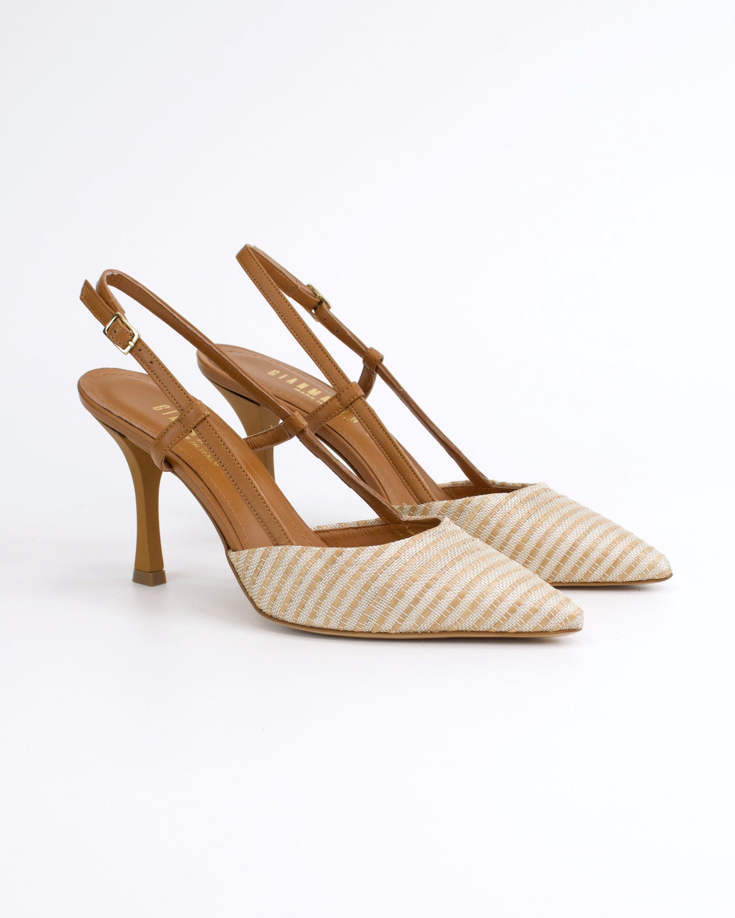 Slingback in rafia