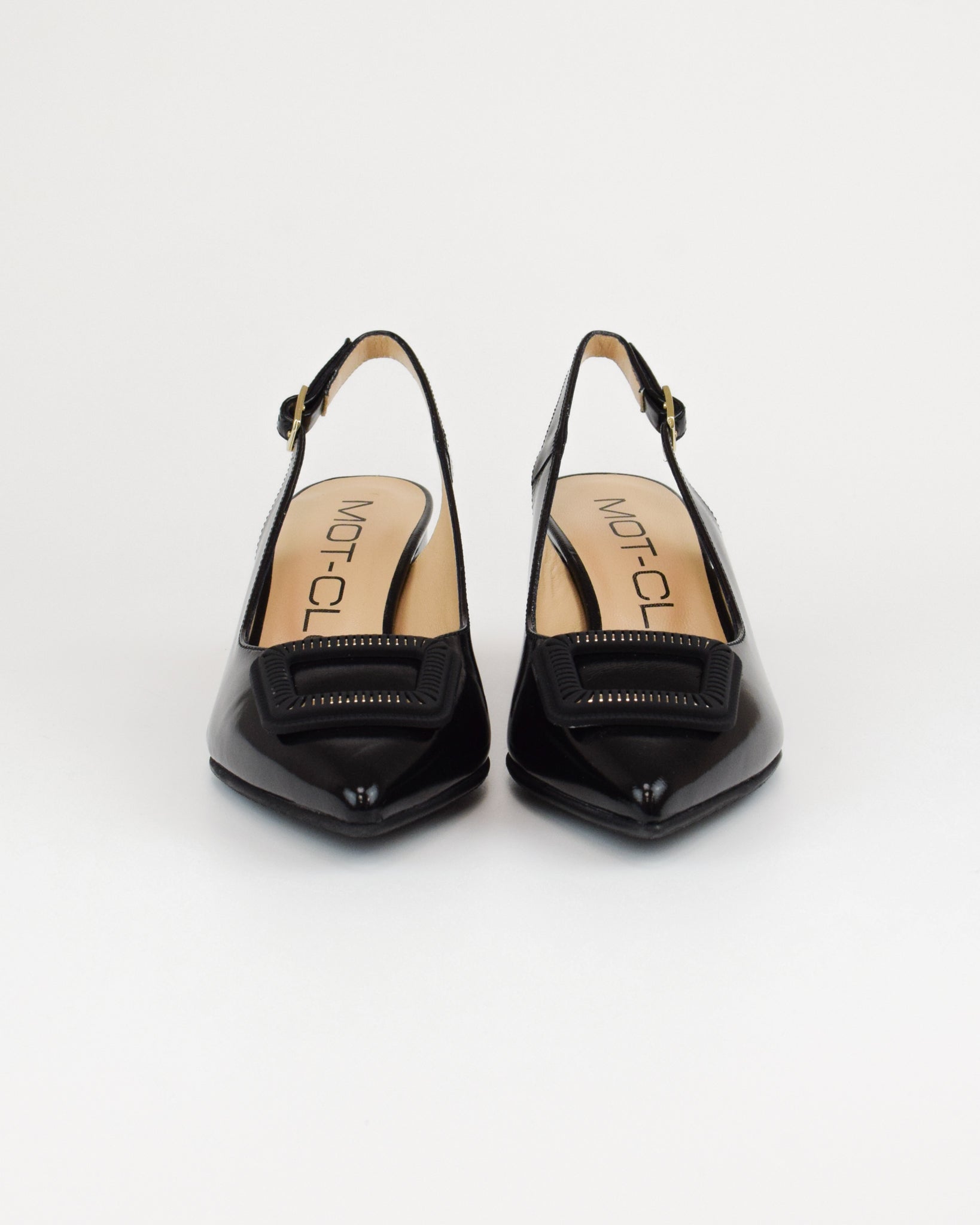 Slingback in vernice con accessorio