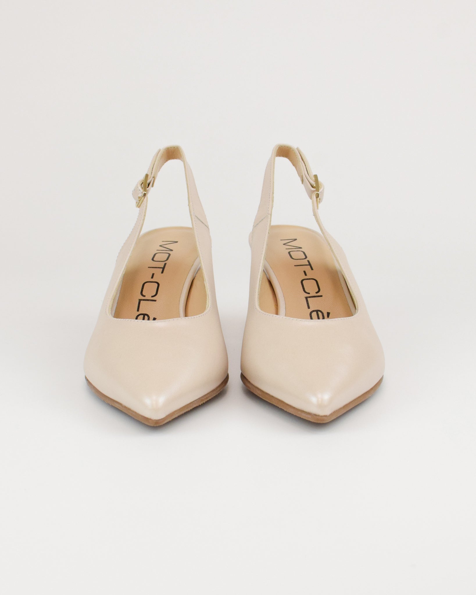 Slingback in pelle laminata