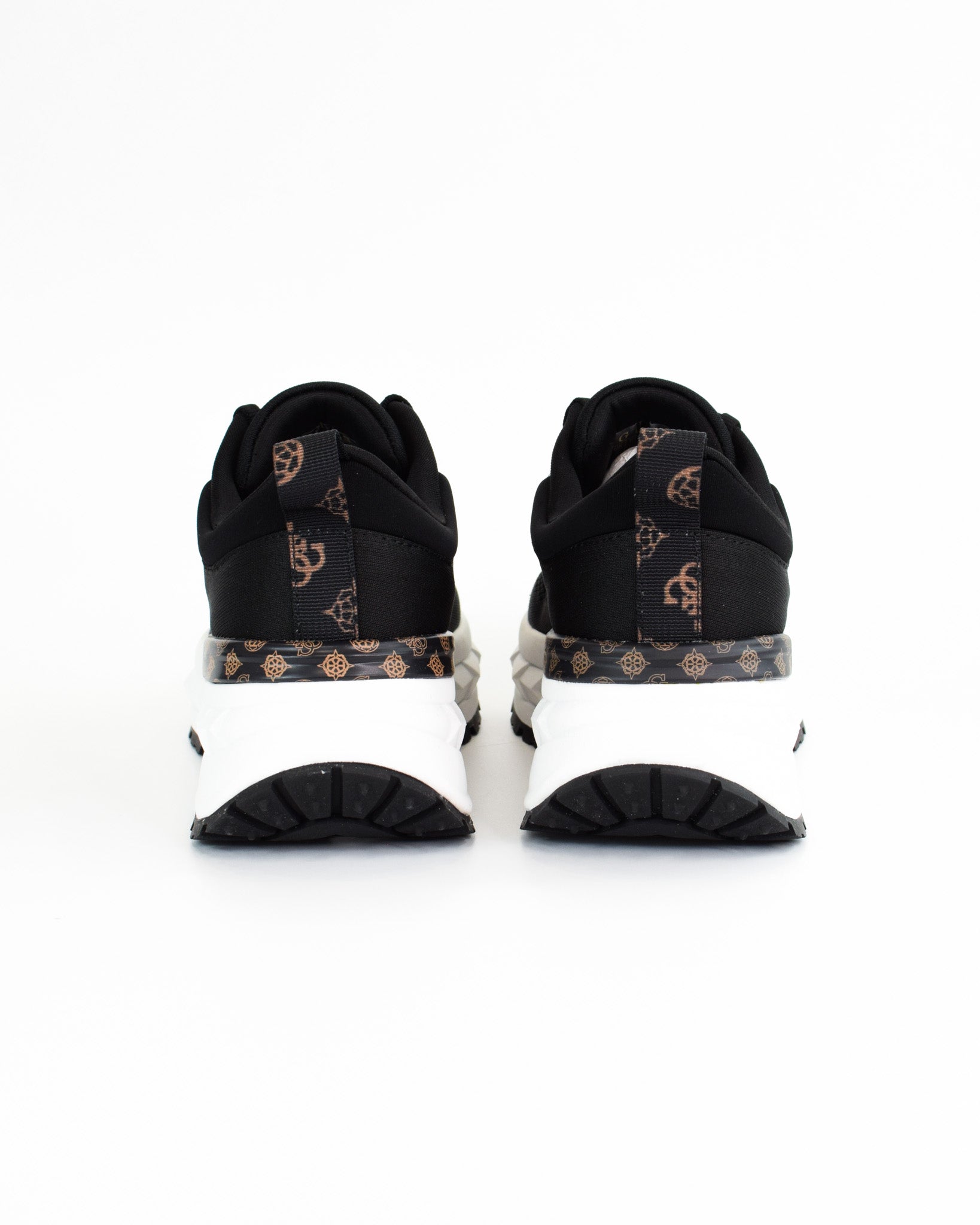Sneaker Runit G logo