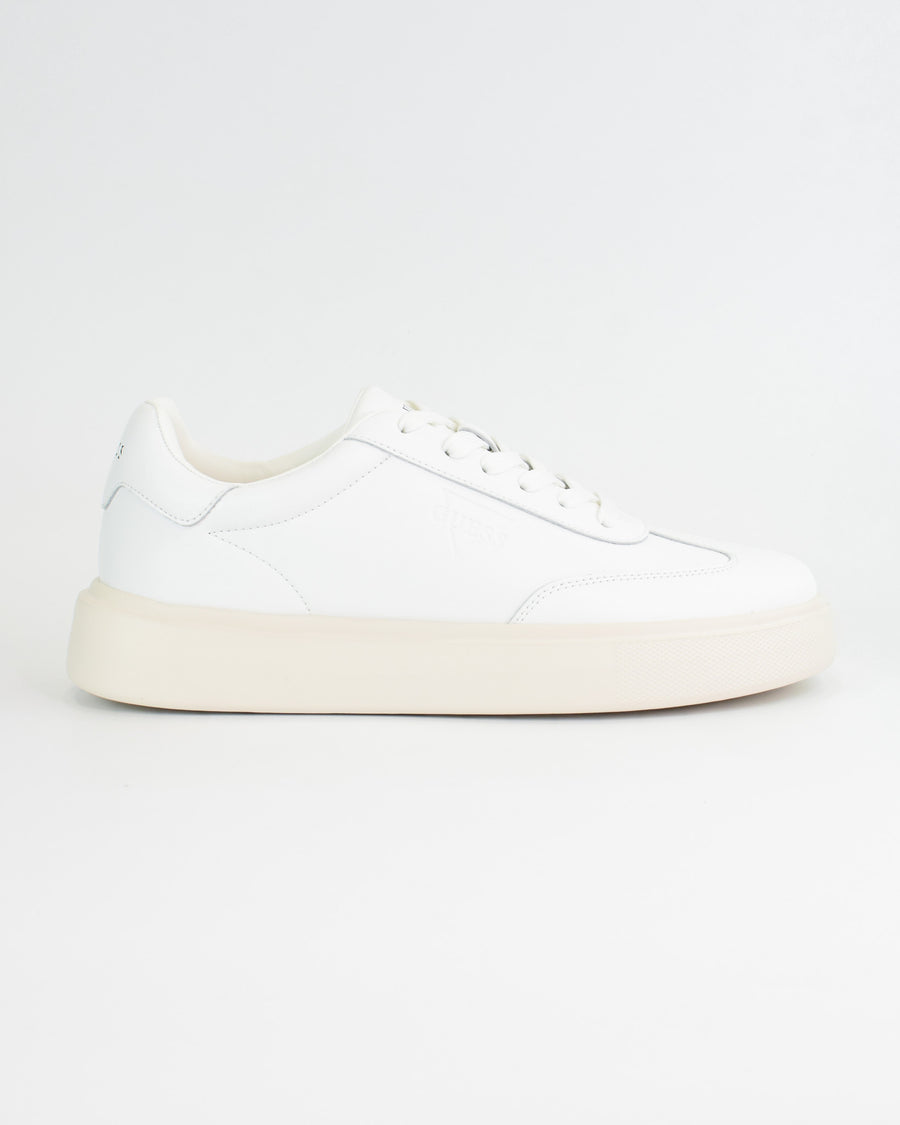 Sneaker Plaza