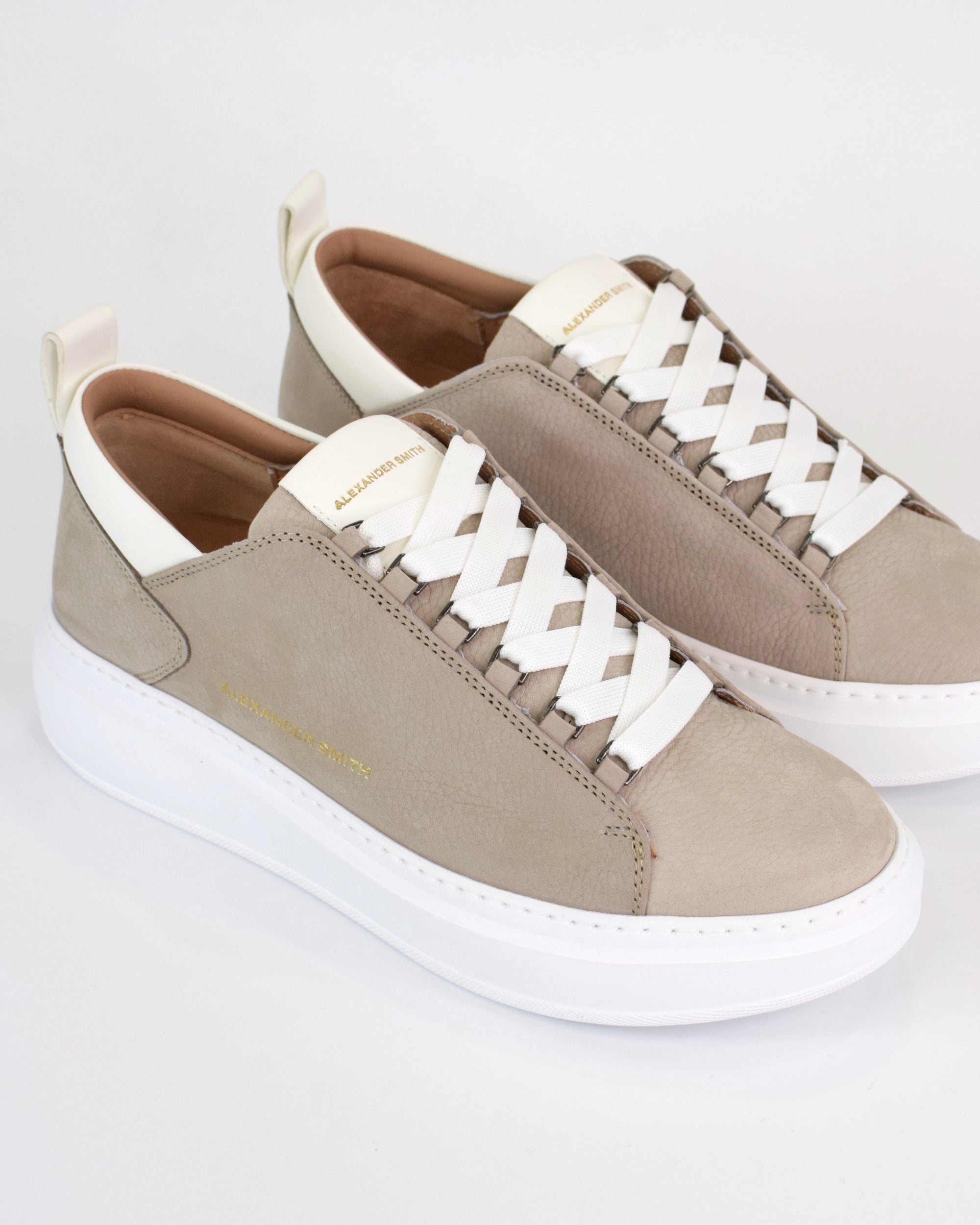 Sneaker Wembley