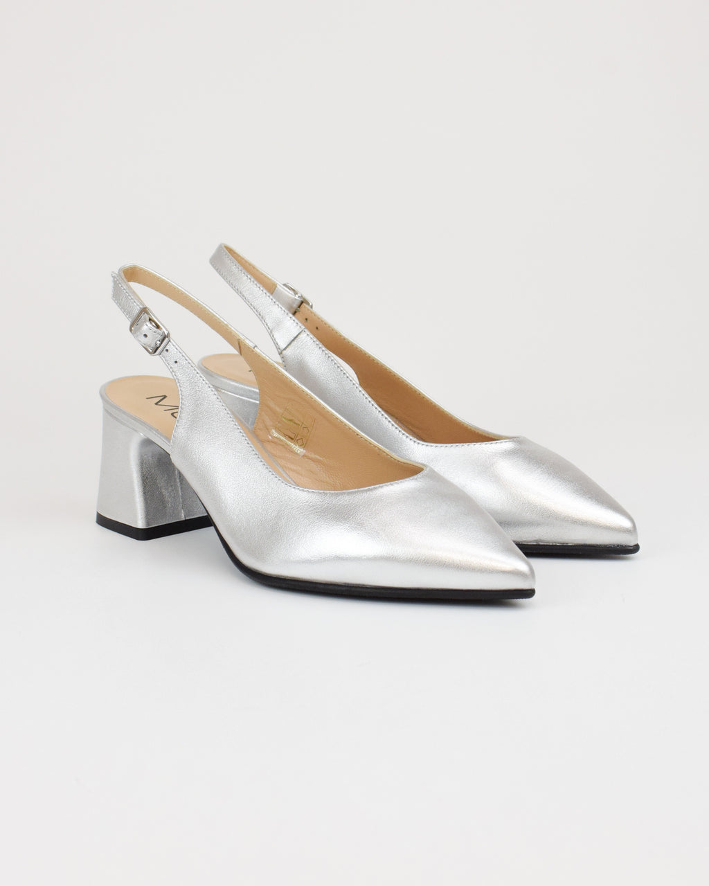 Slingback in pelle laminata