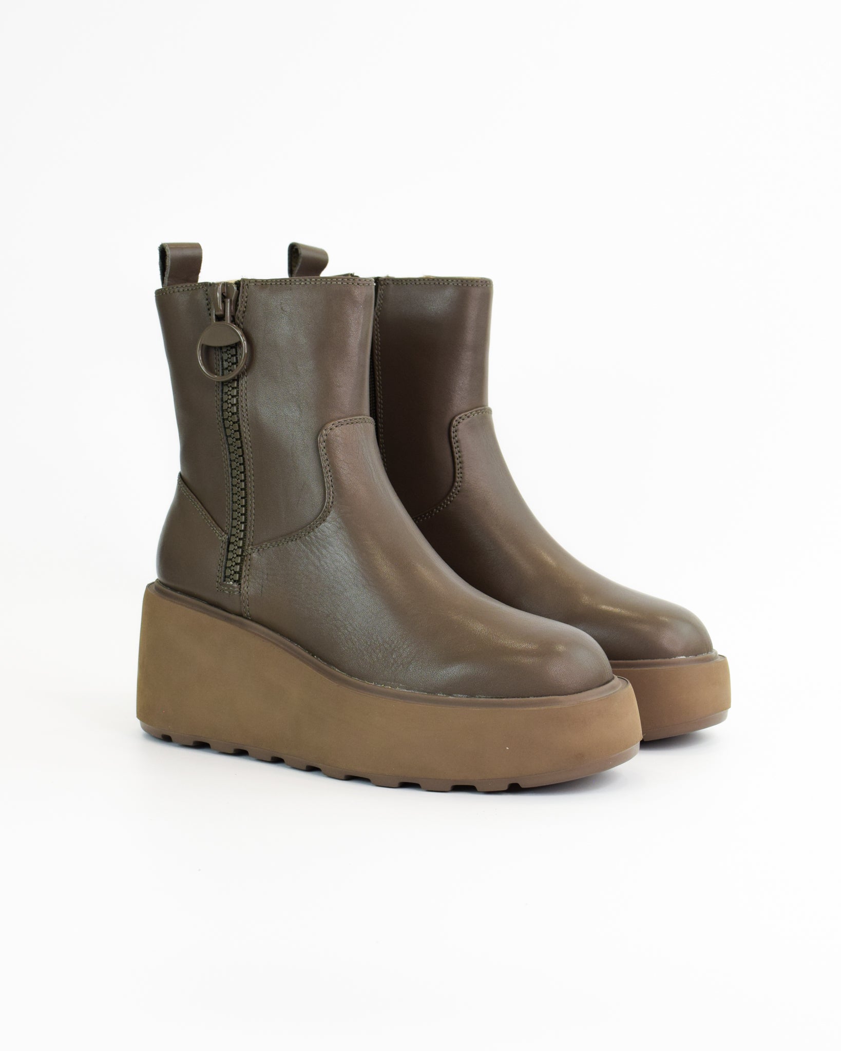 Tronchetti in pelle con cerniera