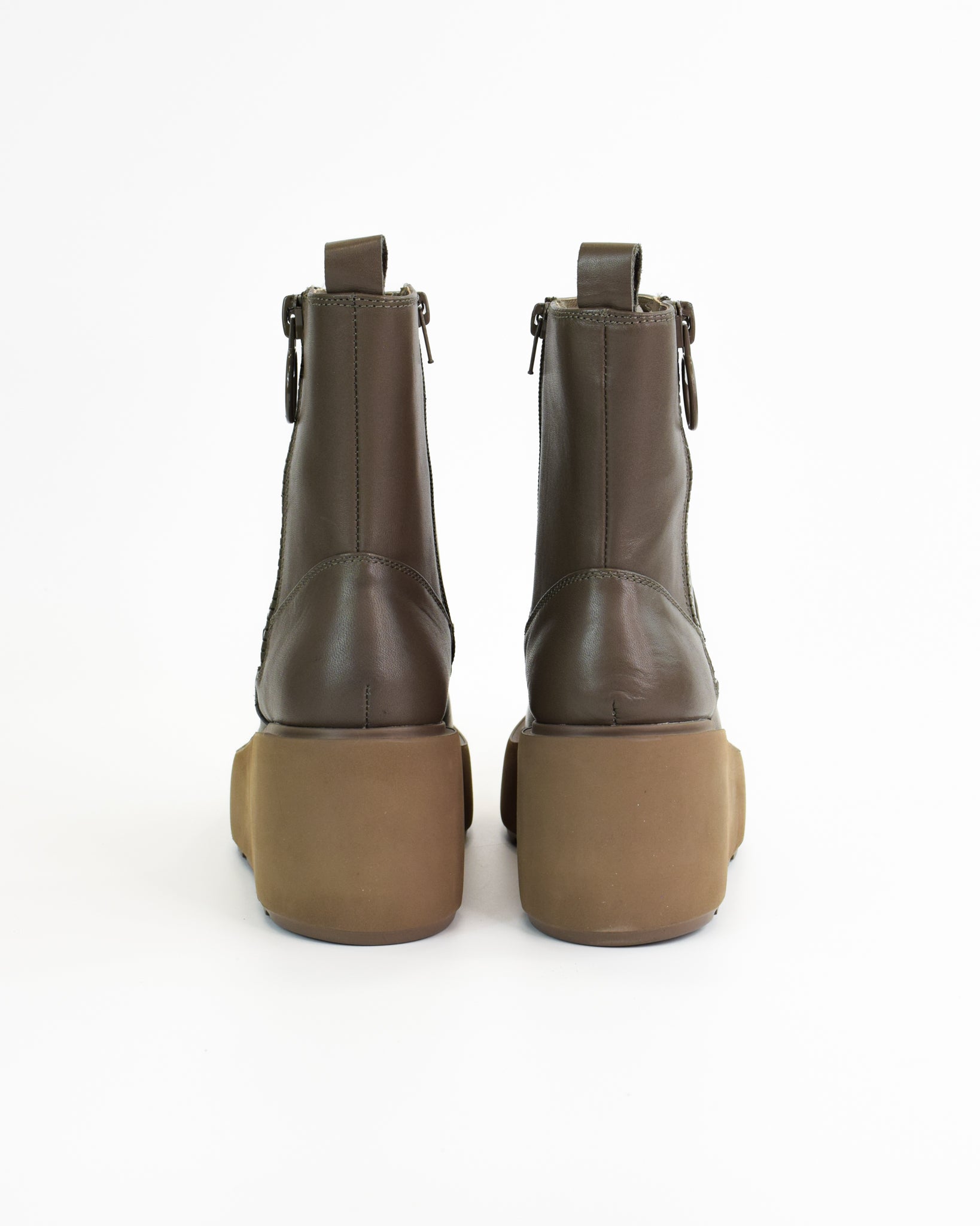 Tronchetti in pelle con cerniera