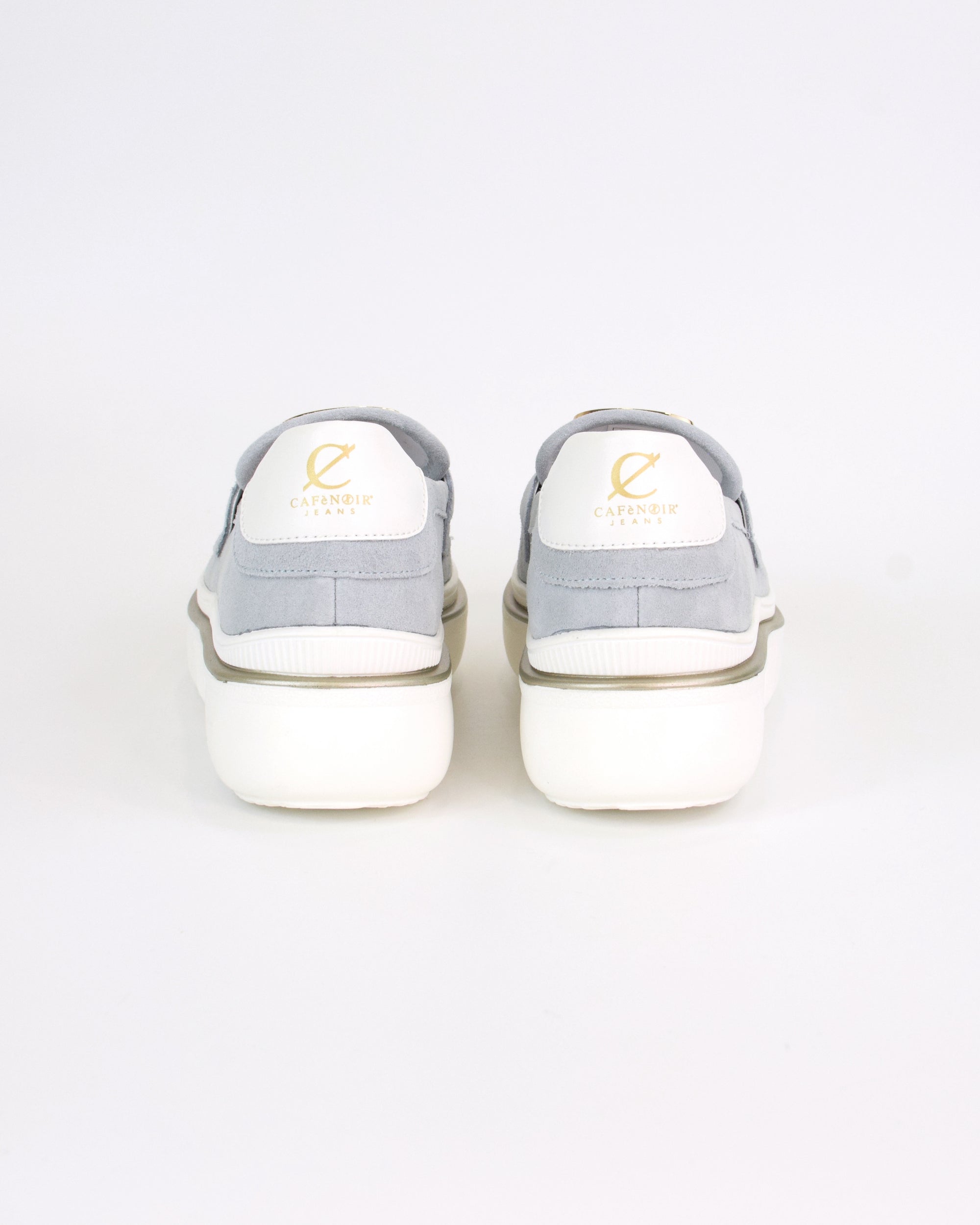 Mocassino in pelle scamosciata con accessorio smaltato