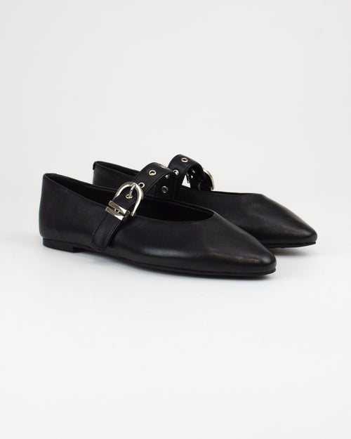 Ballerina in pelle
