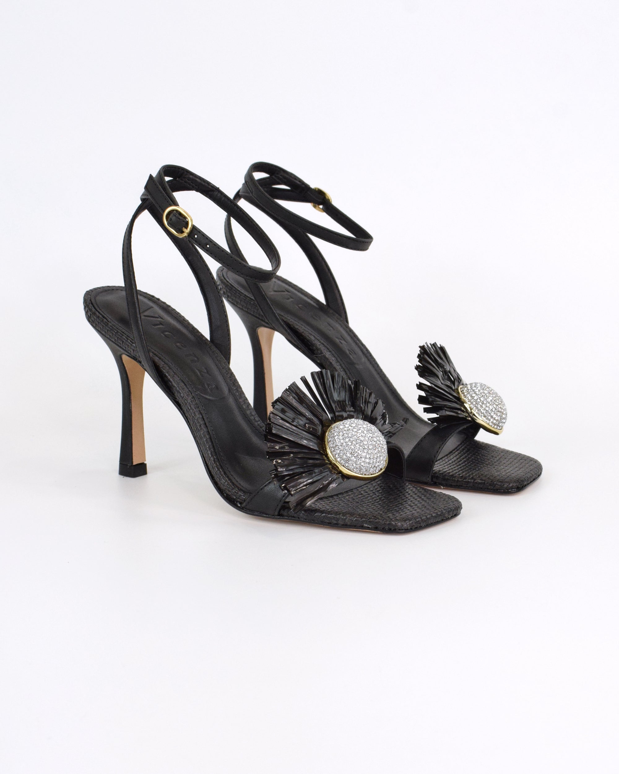 Sandalo con accessorio gioiello