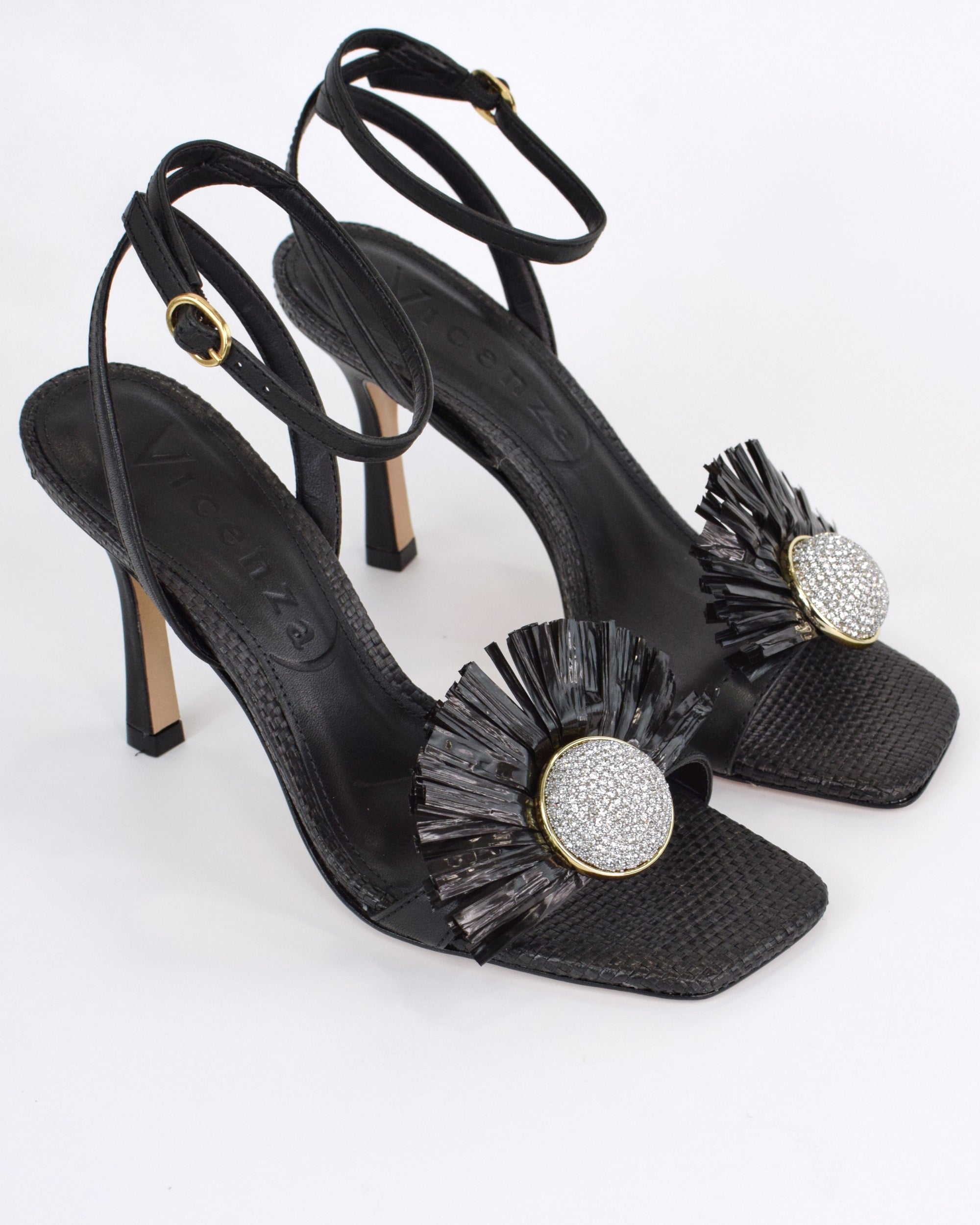Sandalo con accessorio gioiello