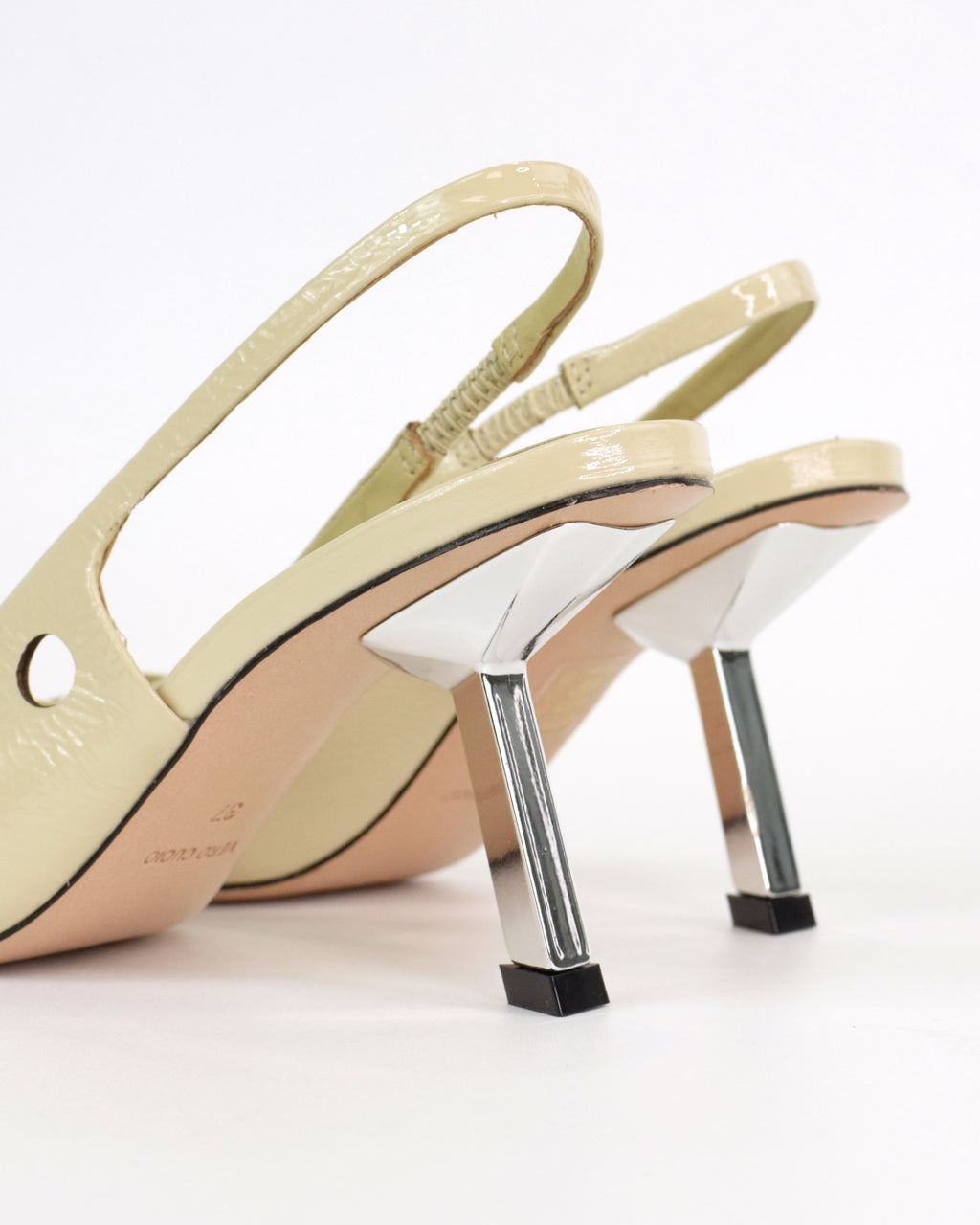 Slingback open toe traforata