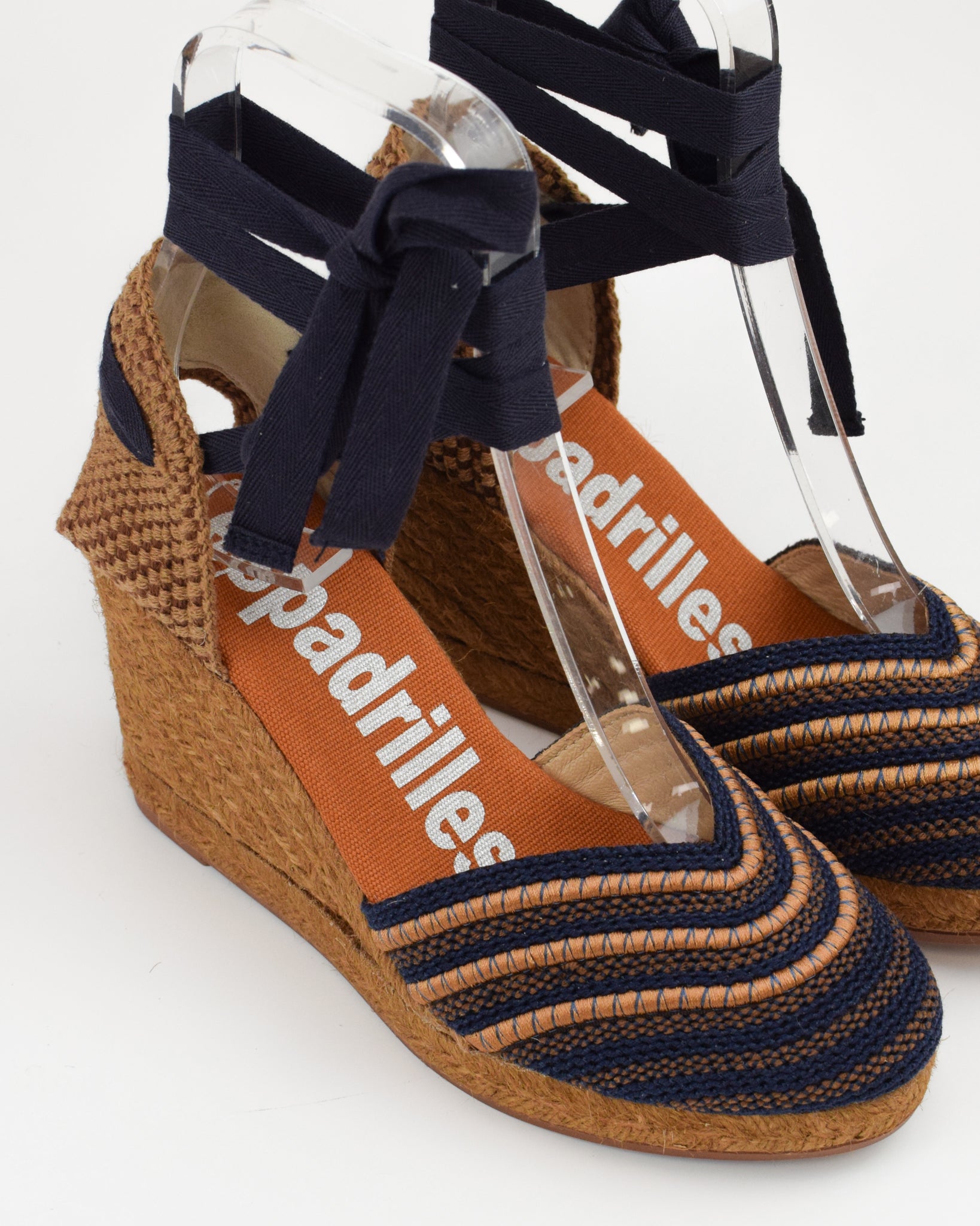 Espadrilles in rafia con lacci alla caviglia