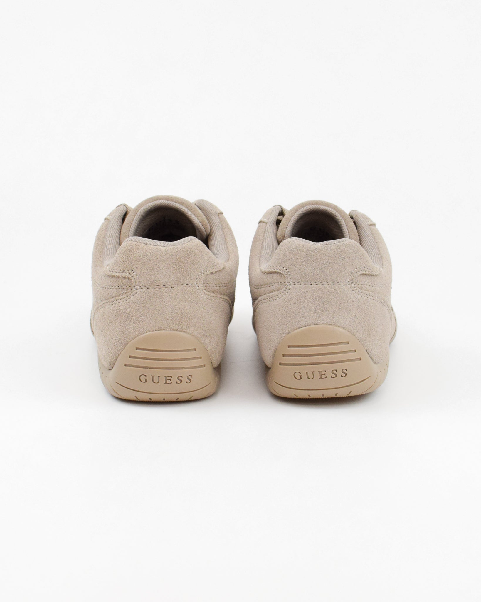 Sneaker in suede Gabiey