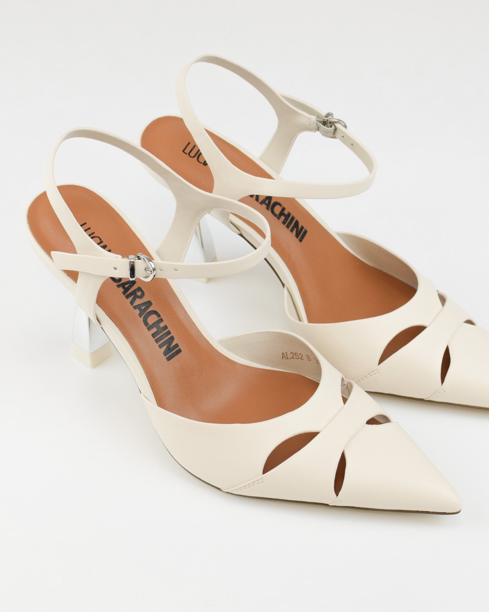 Slingback in pelle