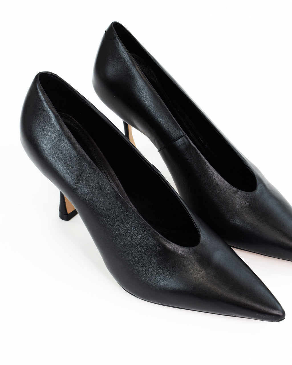 Décolleté in pelle