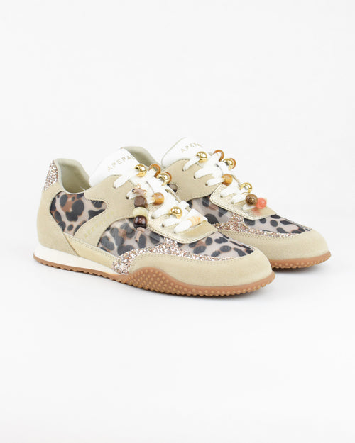 Sneaker leopardata con paillettes