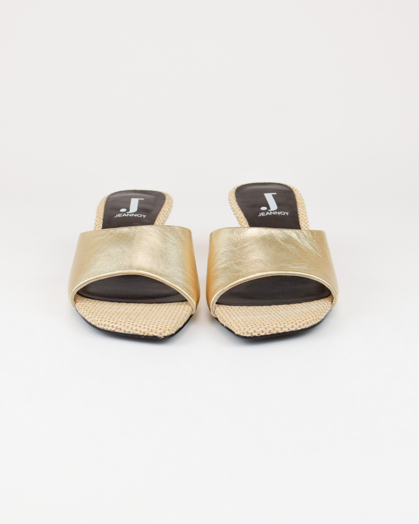 Sandalo Ball in pelle laminata