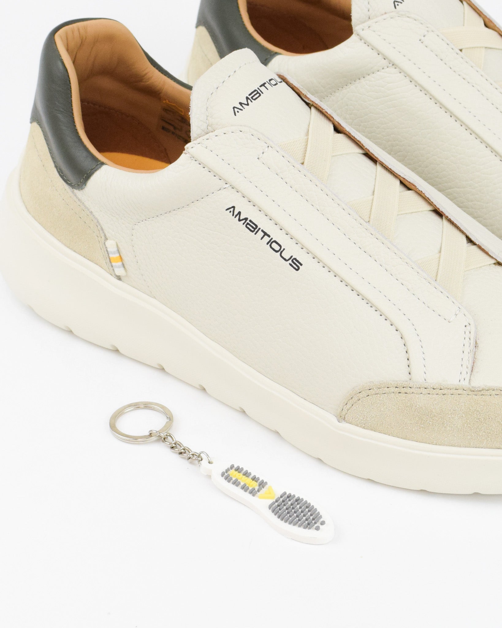 Sneaker Hover