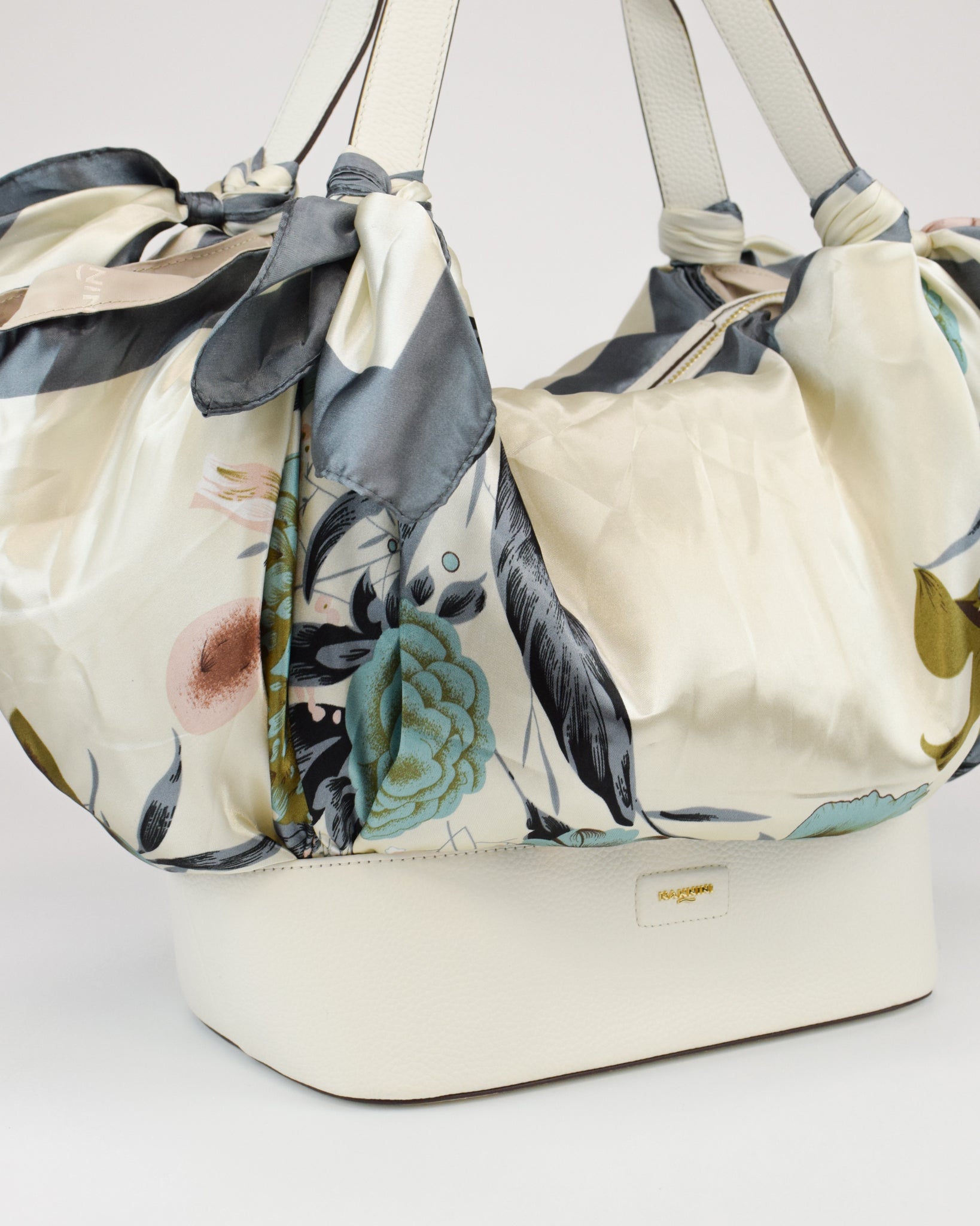 Borsa a mano in pelle e tessuto Betty