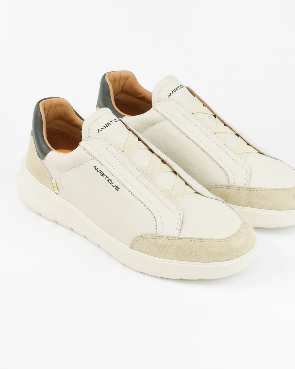 Sneaker Hover