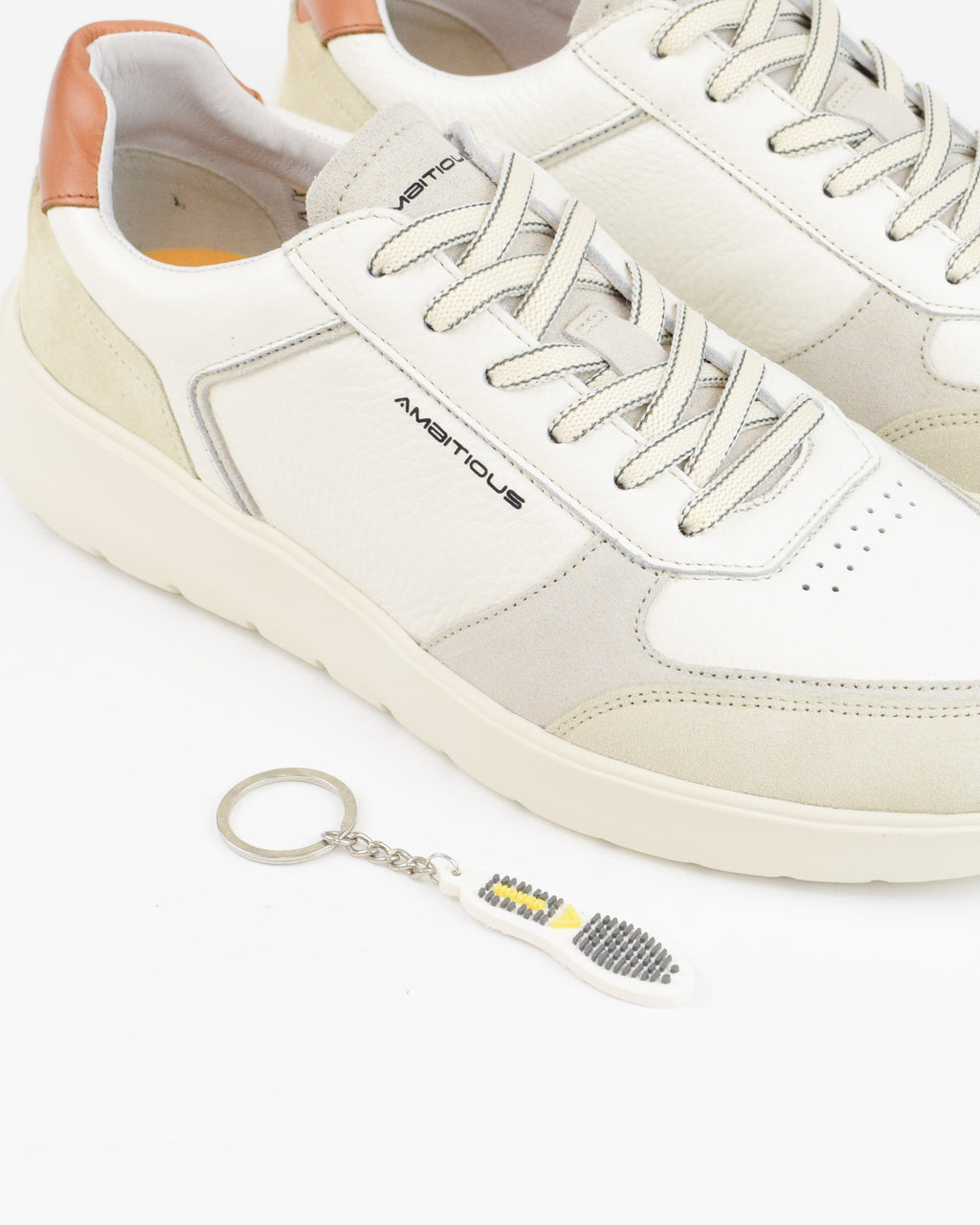 Sneaker Hover