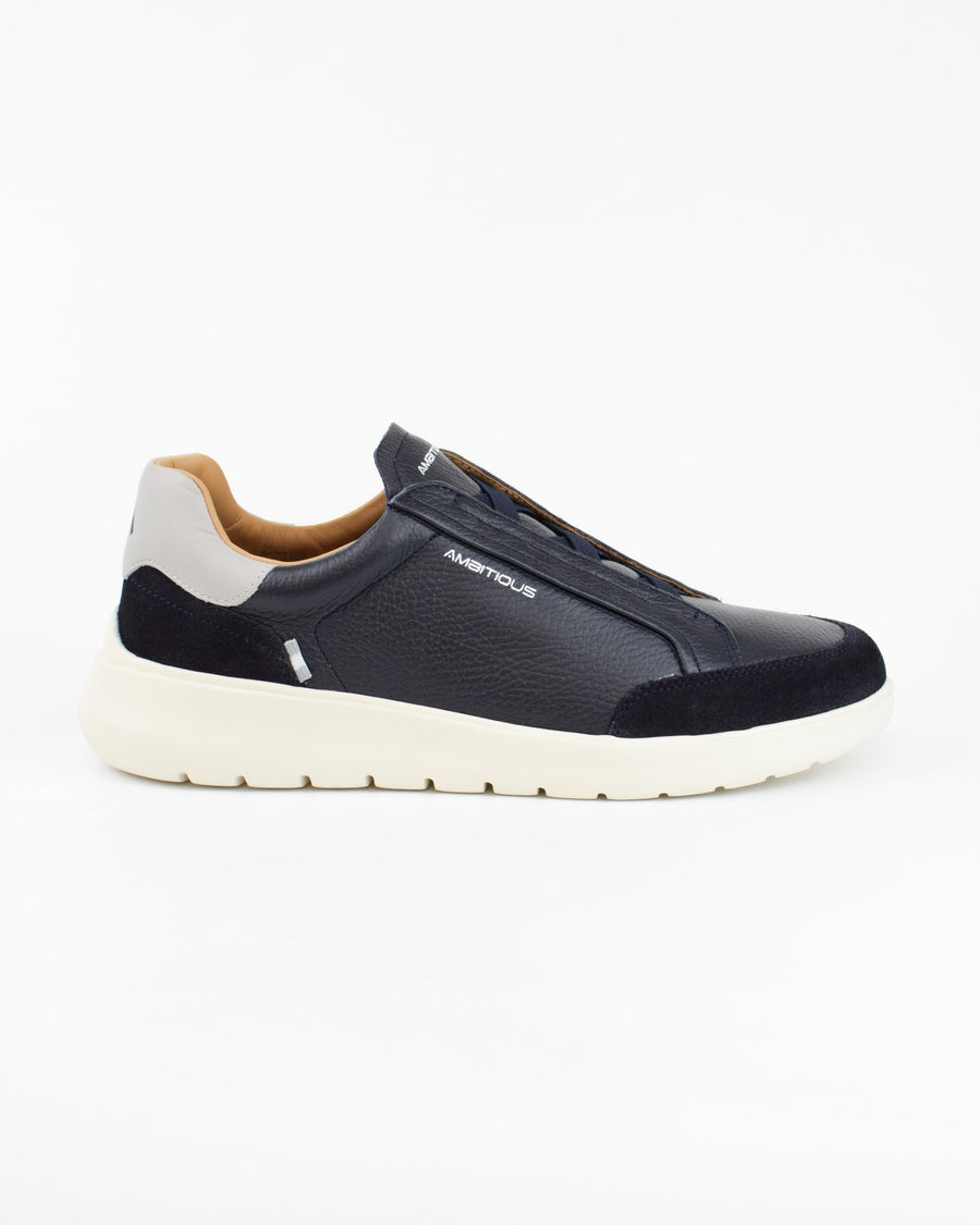Sneaker Hover