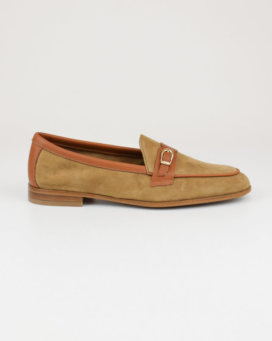 Mocassino in suede con dettagli in pelle
