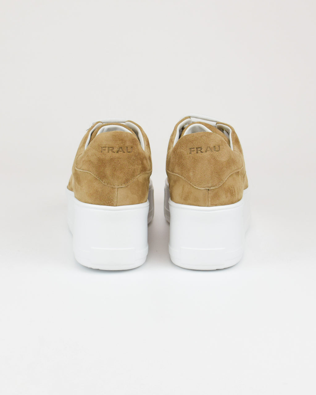 Sneaker platform in suede