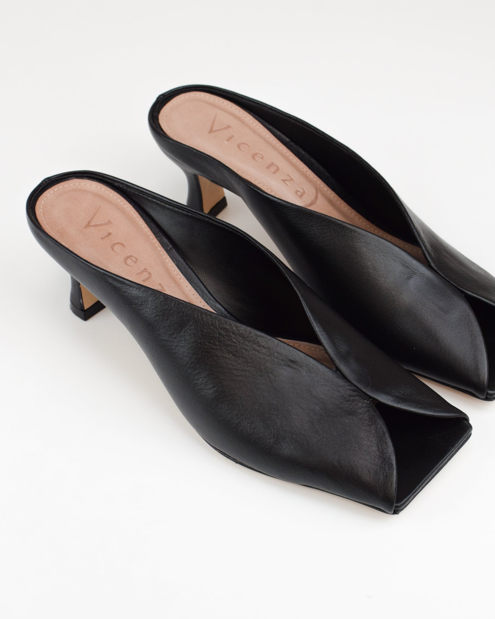 Sabot in pelle spuntato