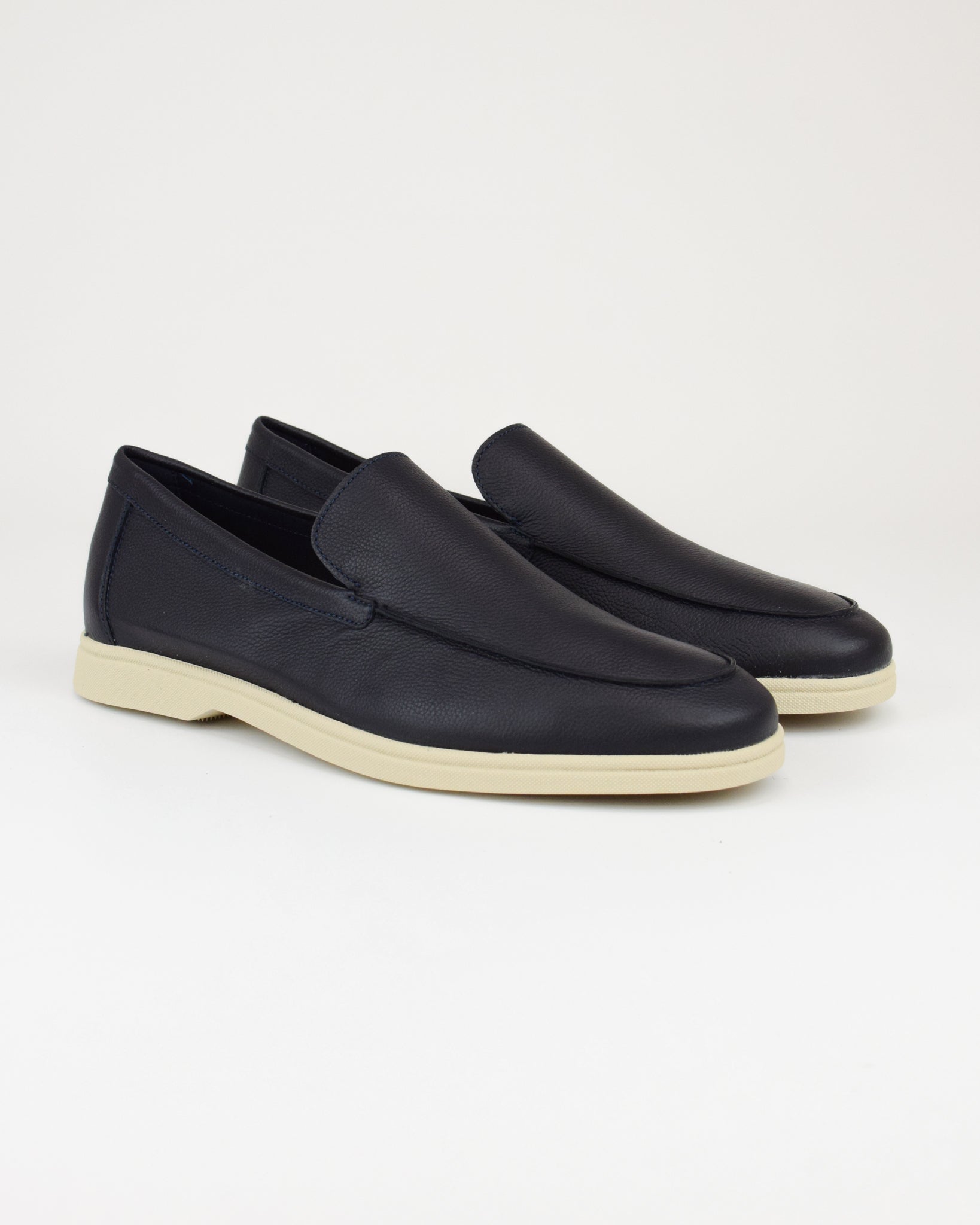 Slip on in pelle