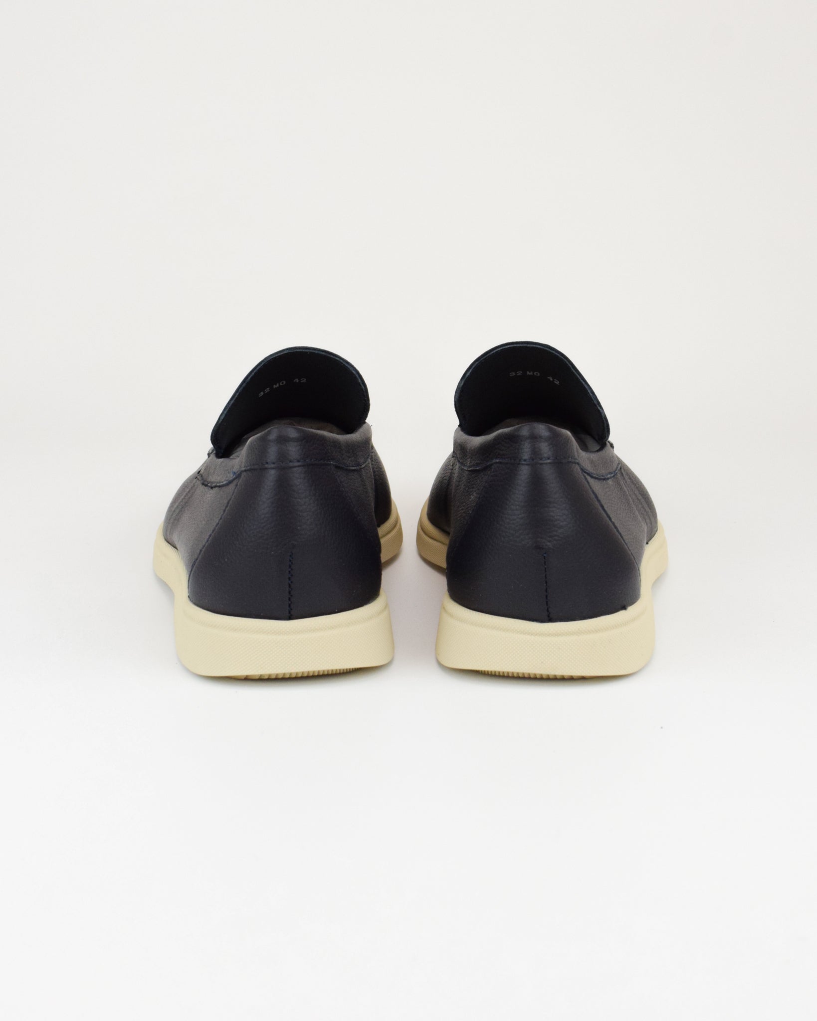 Slip on in pelle