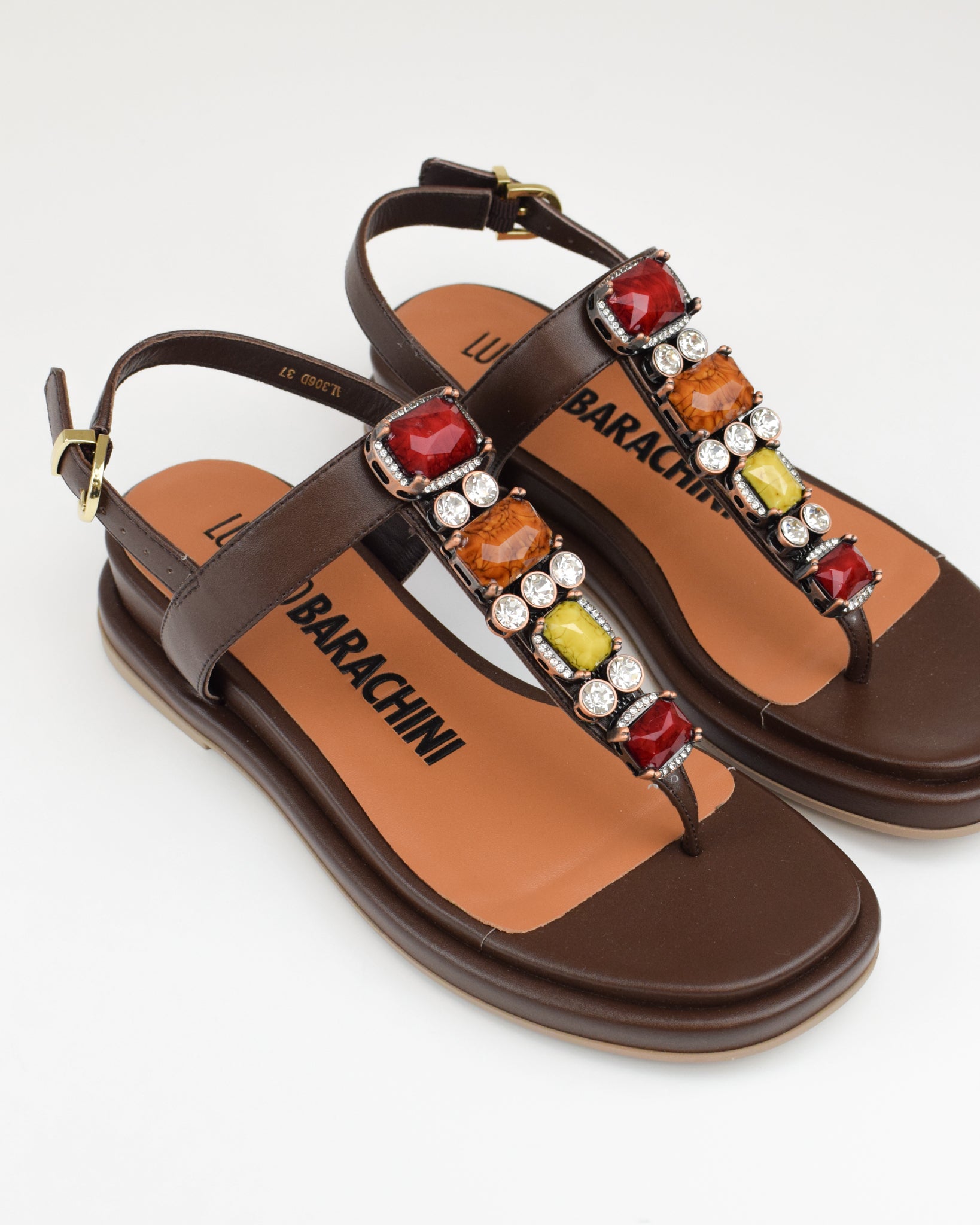 Sandalo in pelle con cinturino e pietre