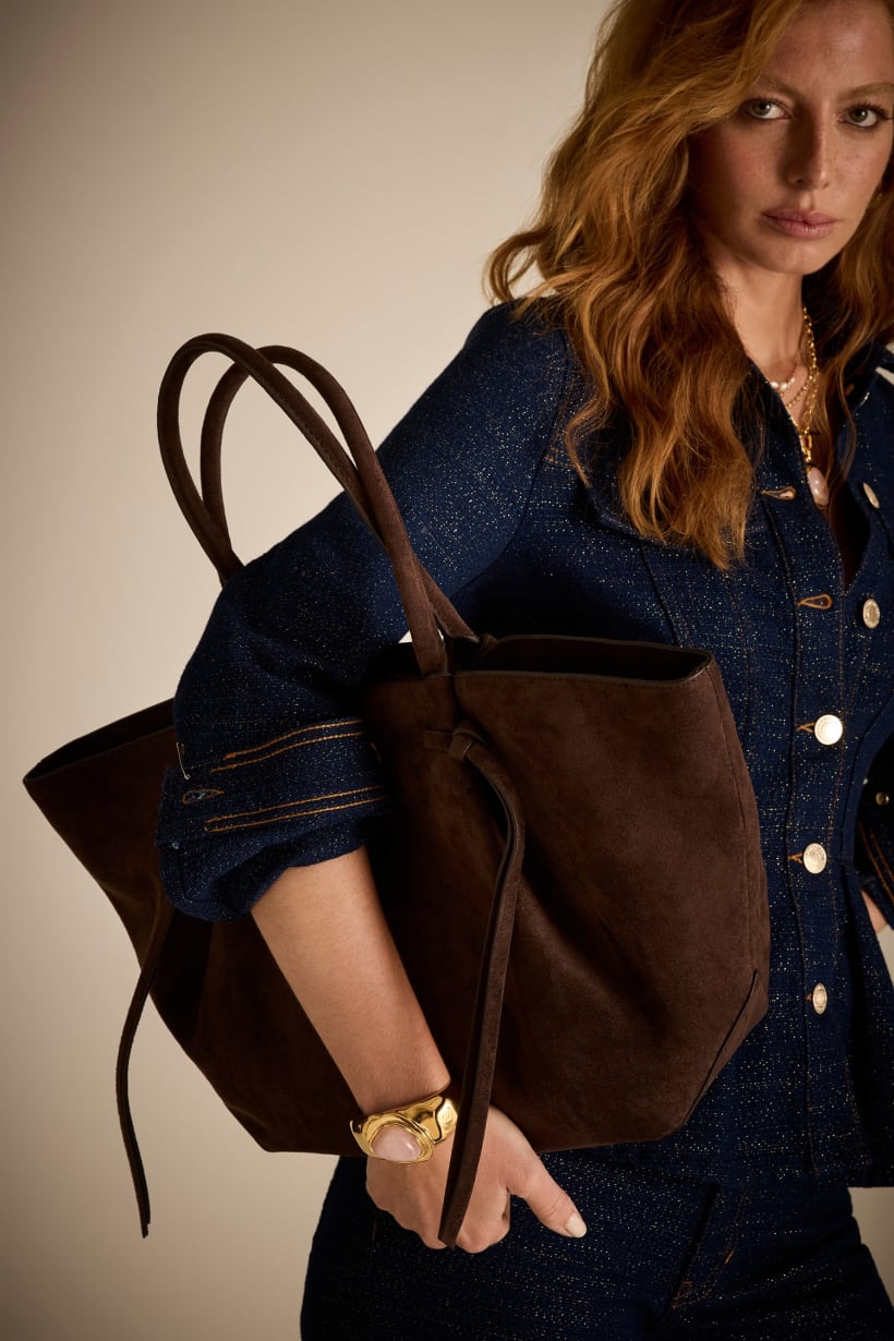 Borsa a spalla in camoscio Allegra