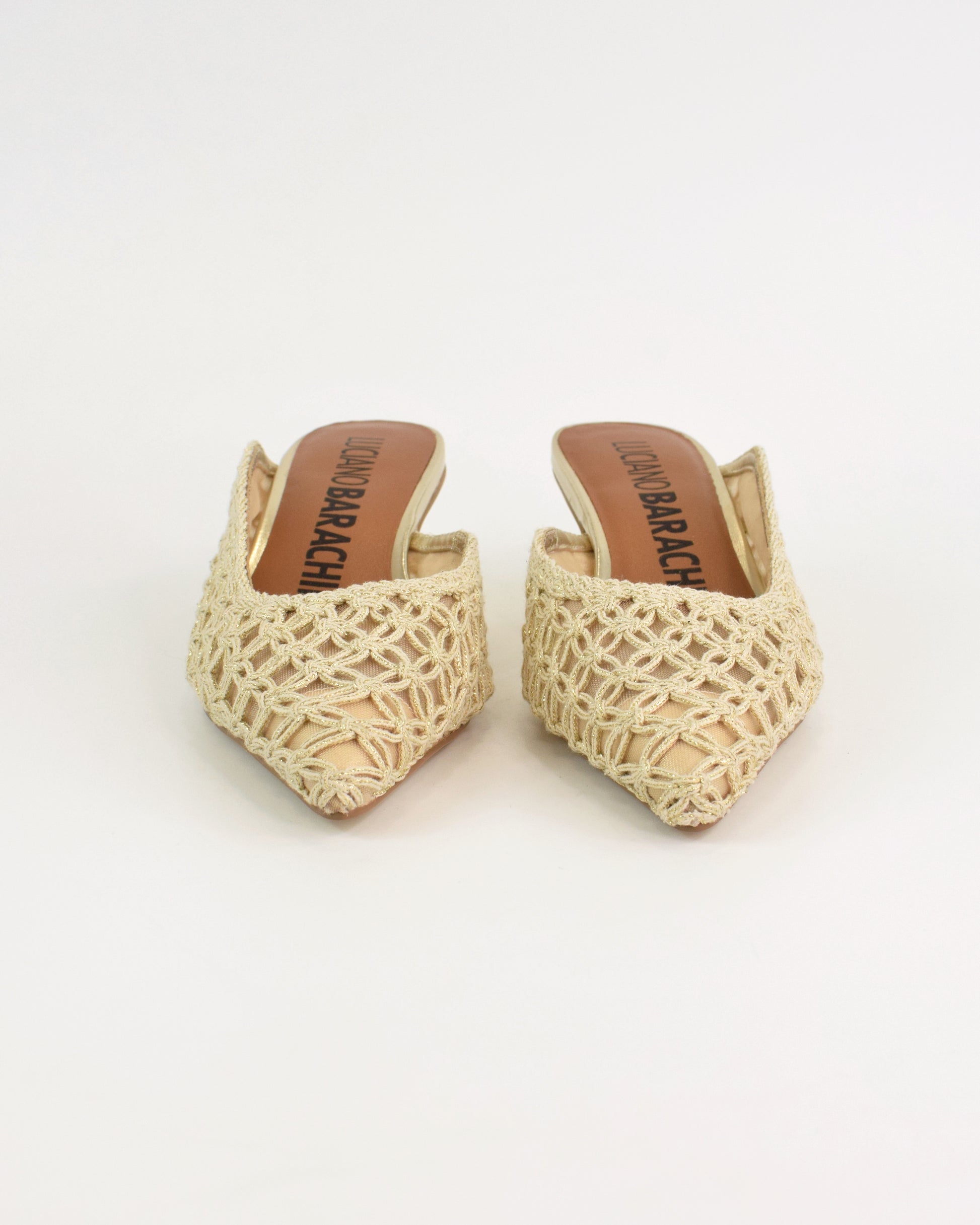 Mules traforato con tacco kitten