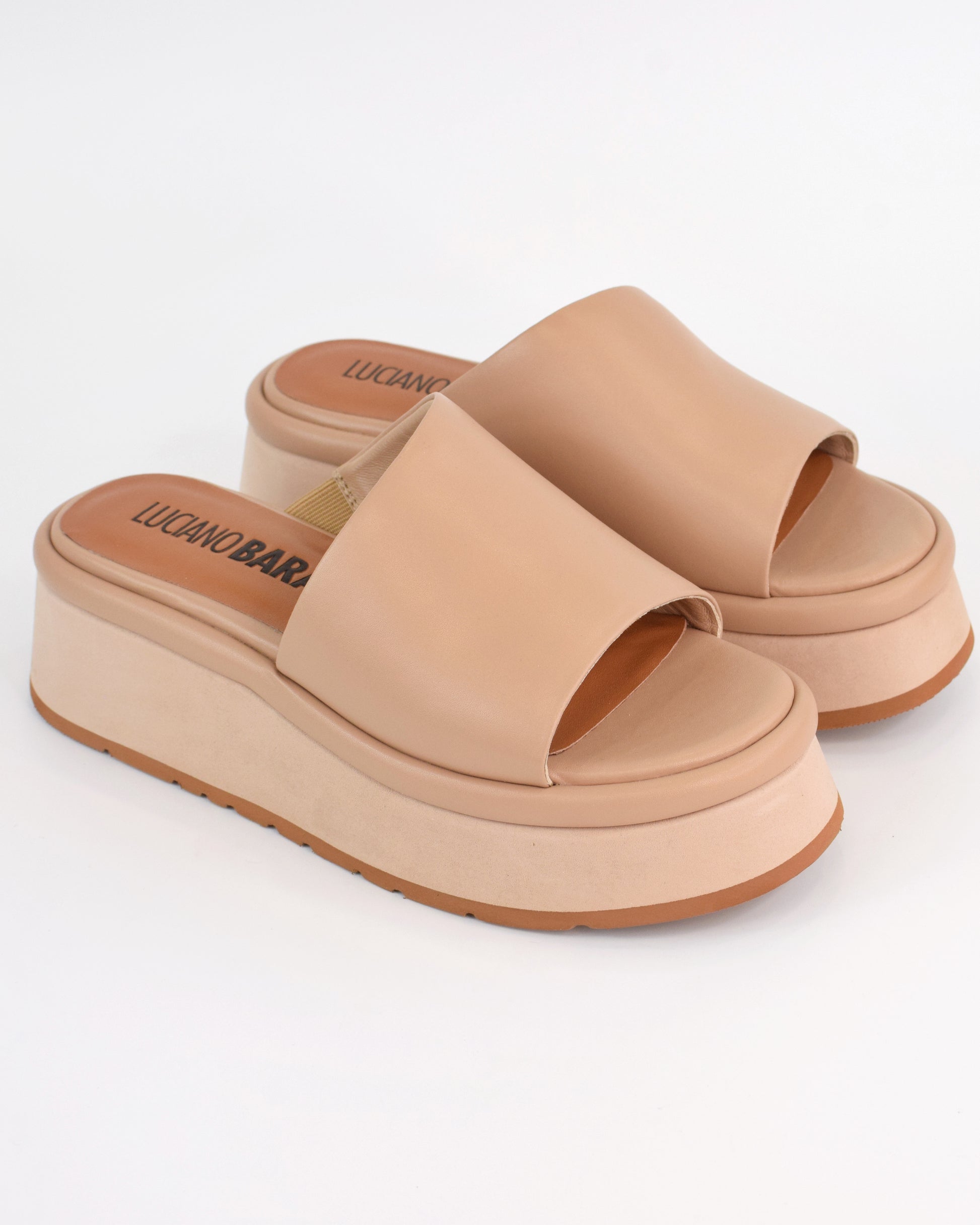 Ciabatta platform in pelle con suola bicolore