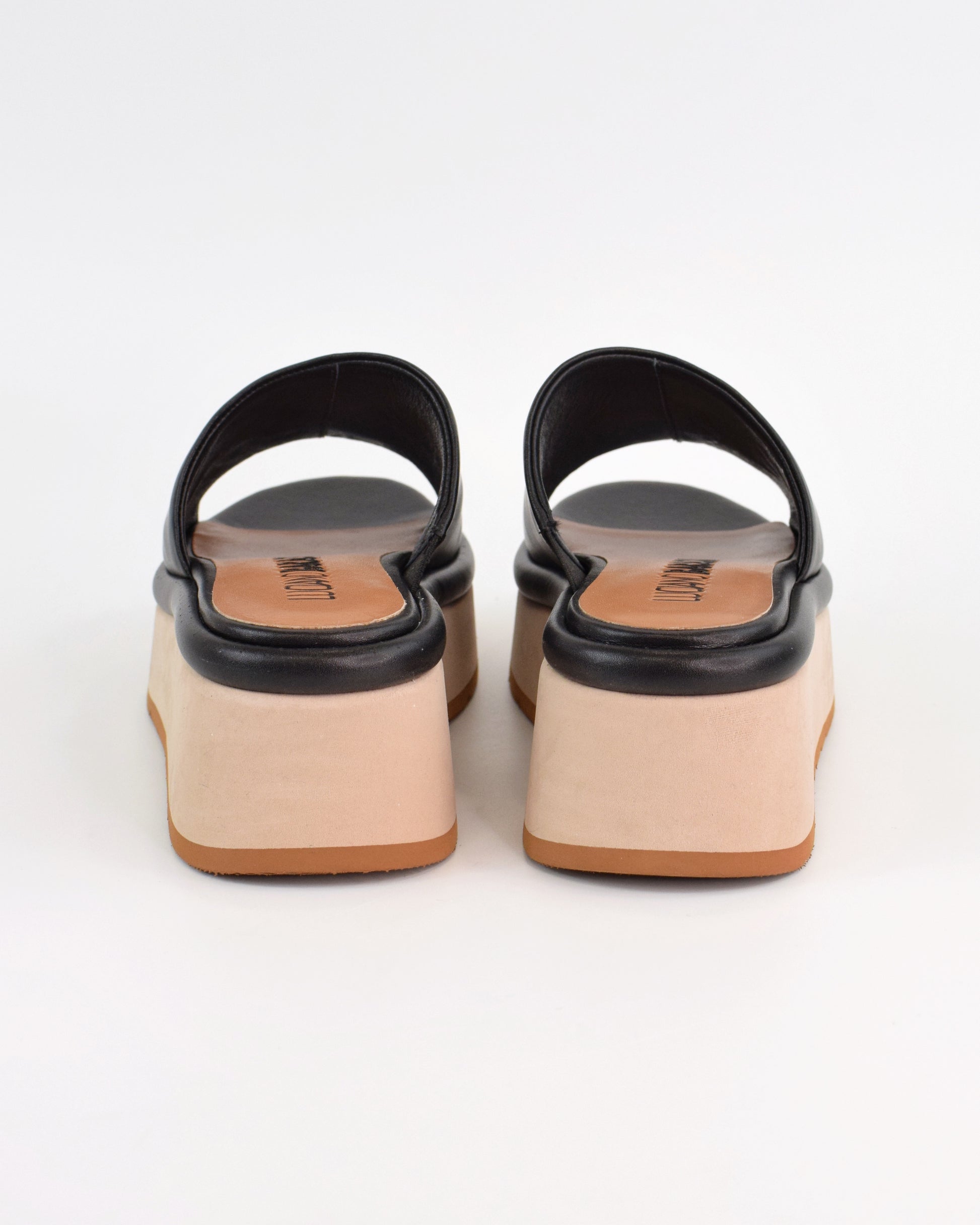 Ciabatta platform in pelle con suola bicolore