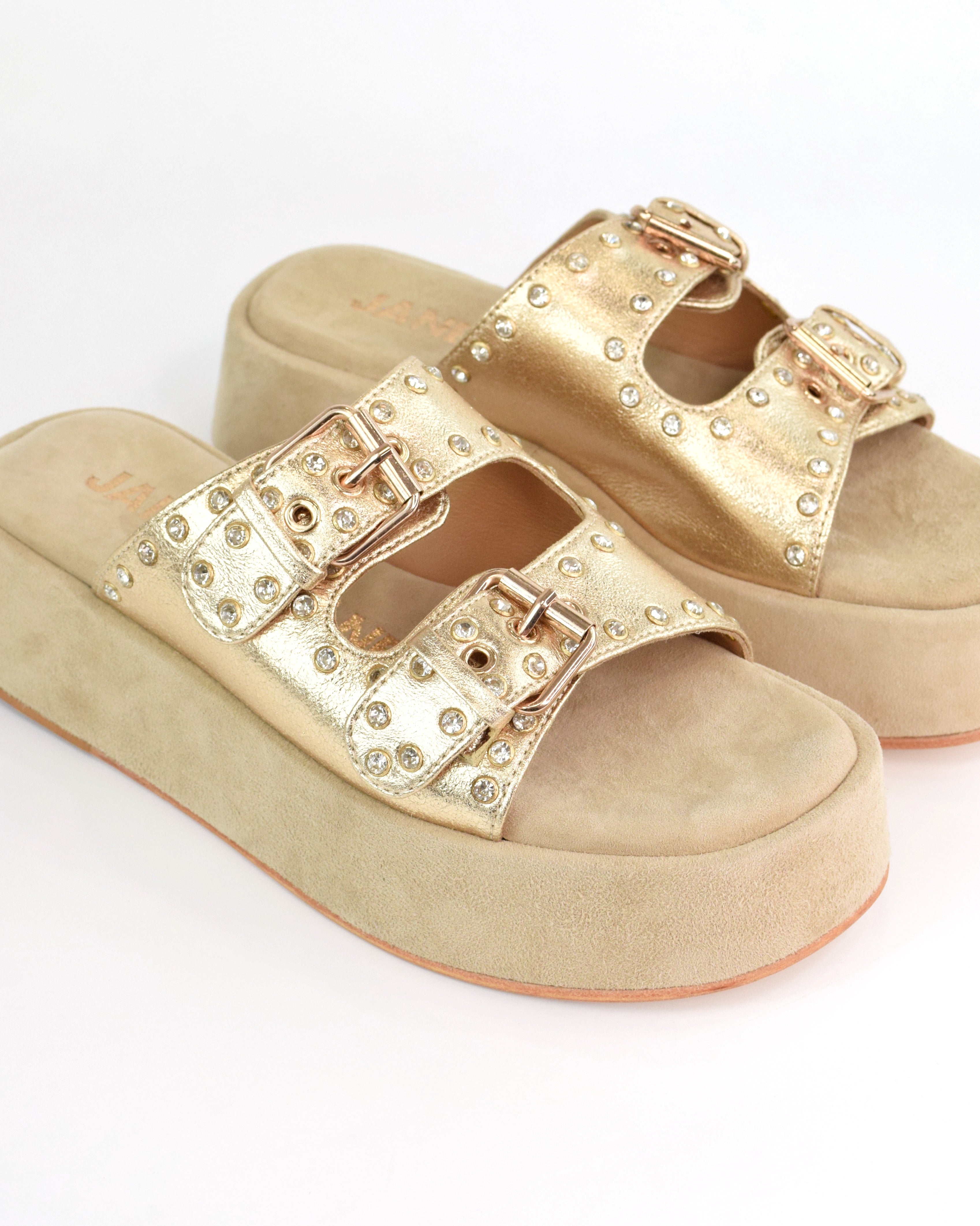 Ciabatta platform con fibbie gioiello