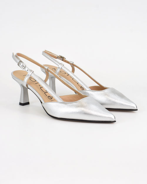 Slingback in pelle laminata