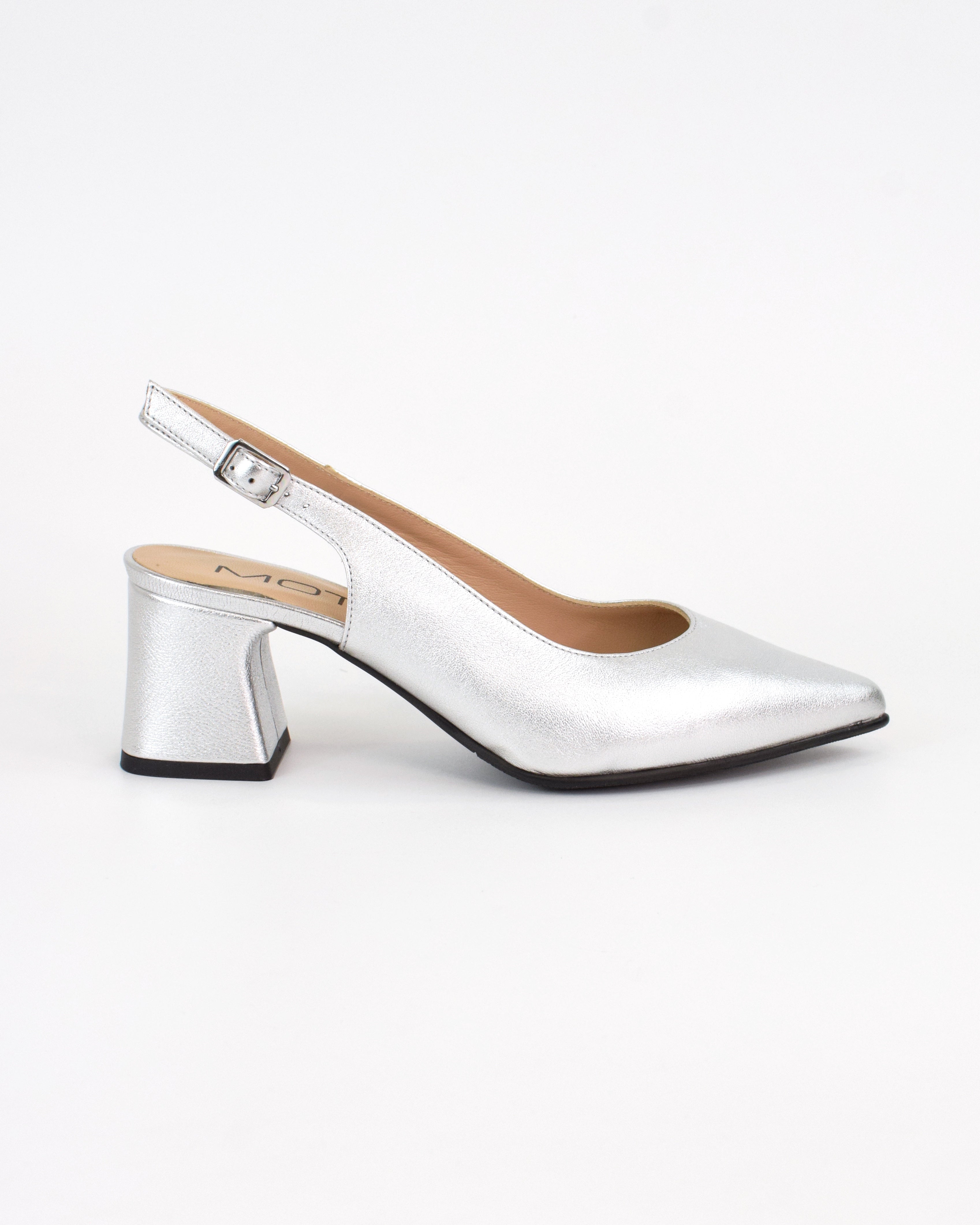 Slingback in pelle laminata