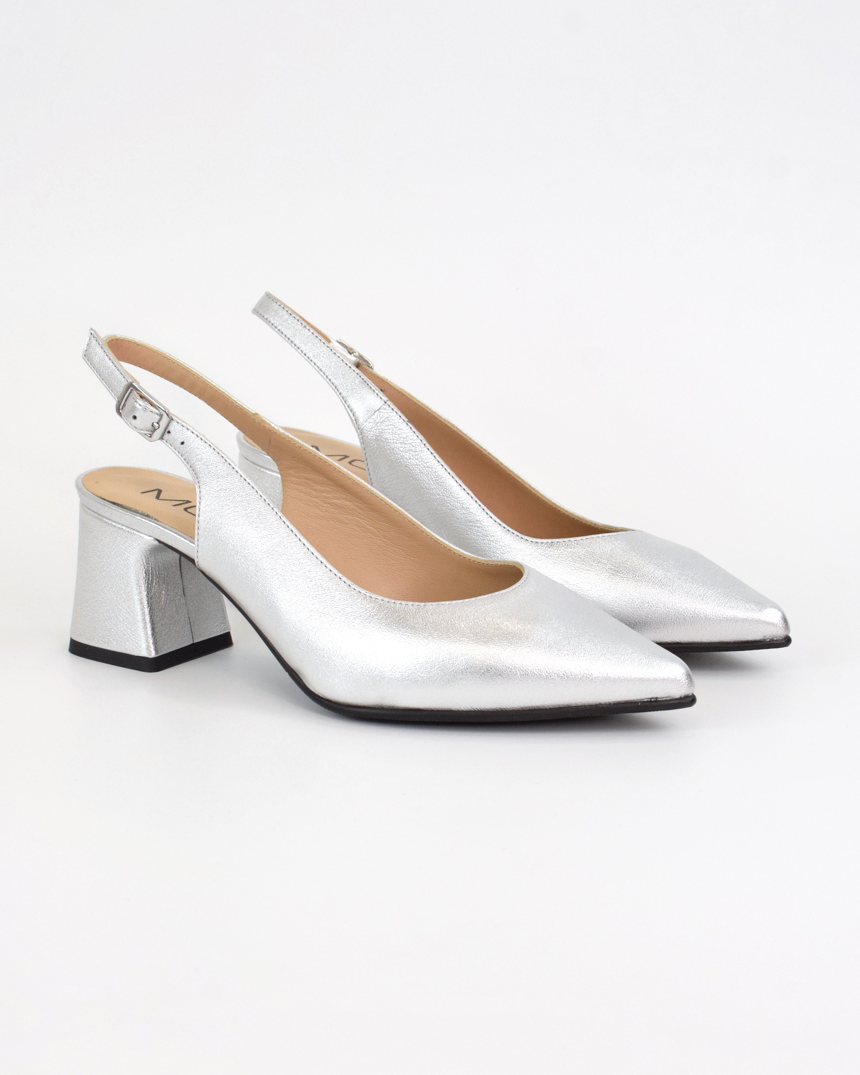 Slingback in pelle laminata
